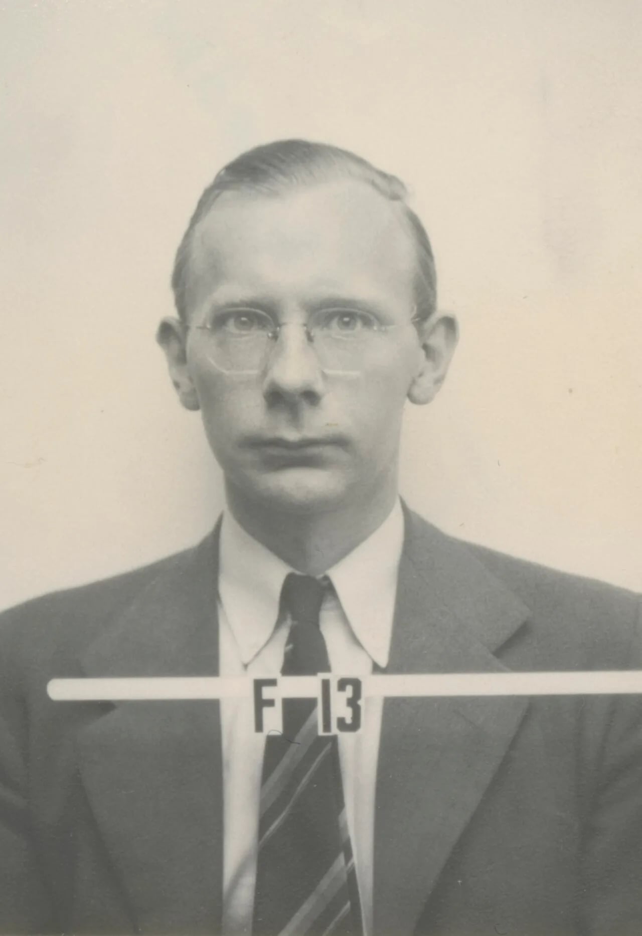 Porträt von Walter Kauzmann (1916–2009) – Gedenkseite