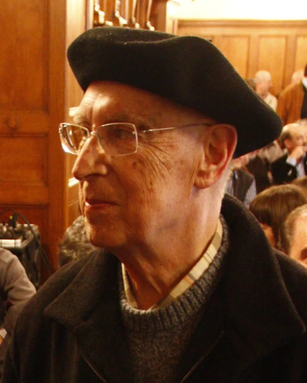 Portrait of Mikel Atxaga (1932–2009) – memorial page