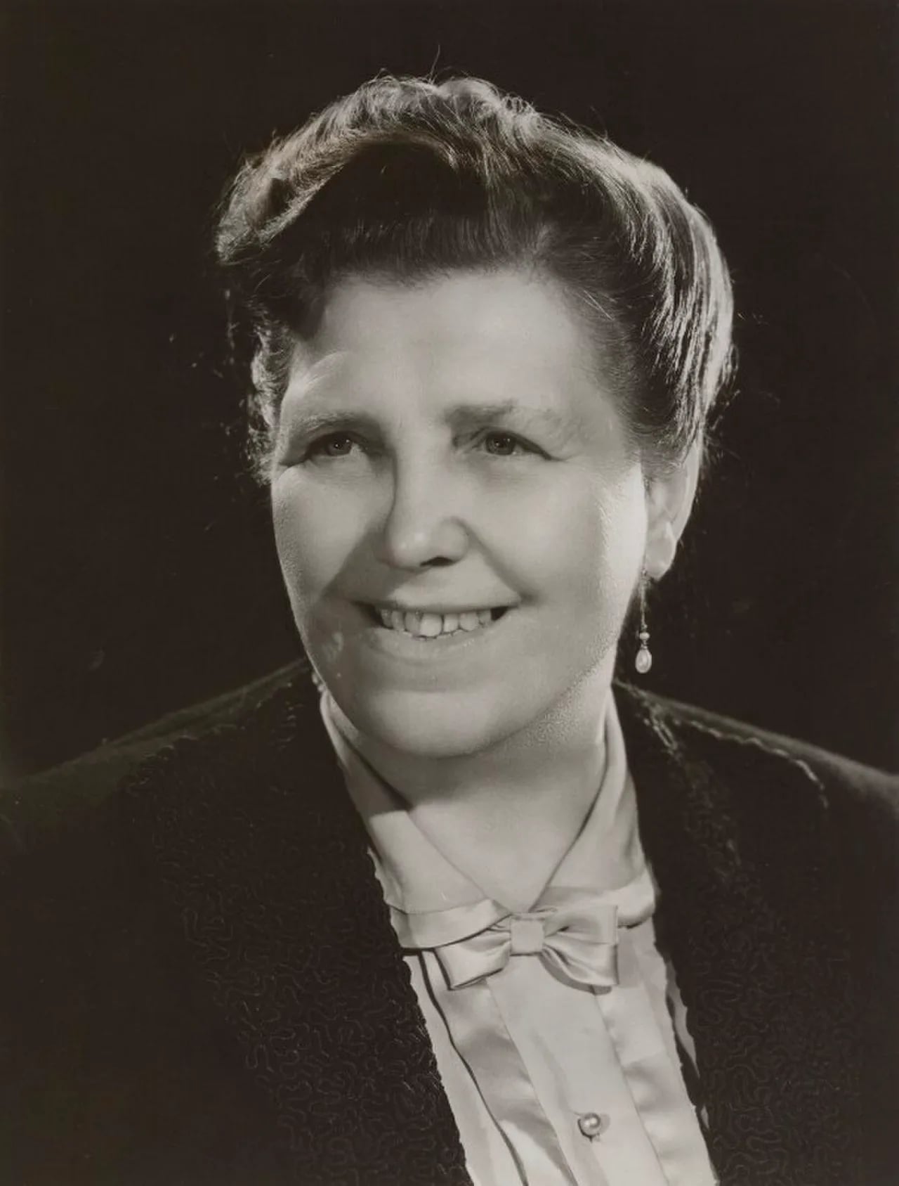 Porträt von Leah Manning (1886–1977) – Gedenkseite