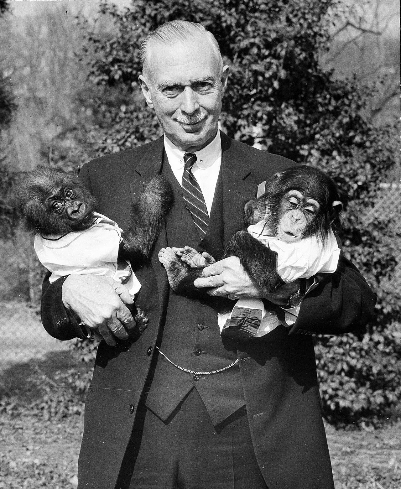 Portrait of Leonard Carmichael (1898–1973) – memorial page