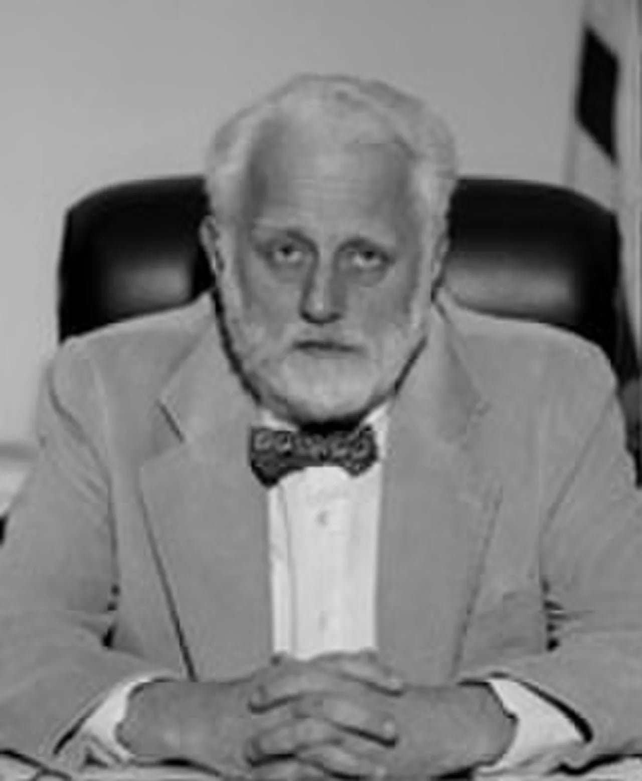Porträt von Lincoln E. Moses (1921–2006) – Gedenkseite