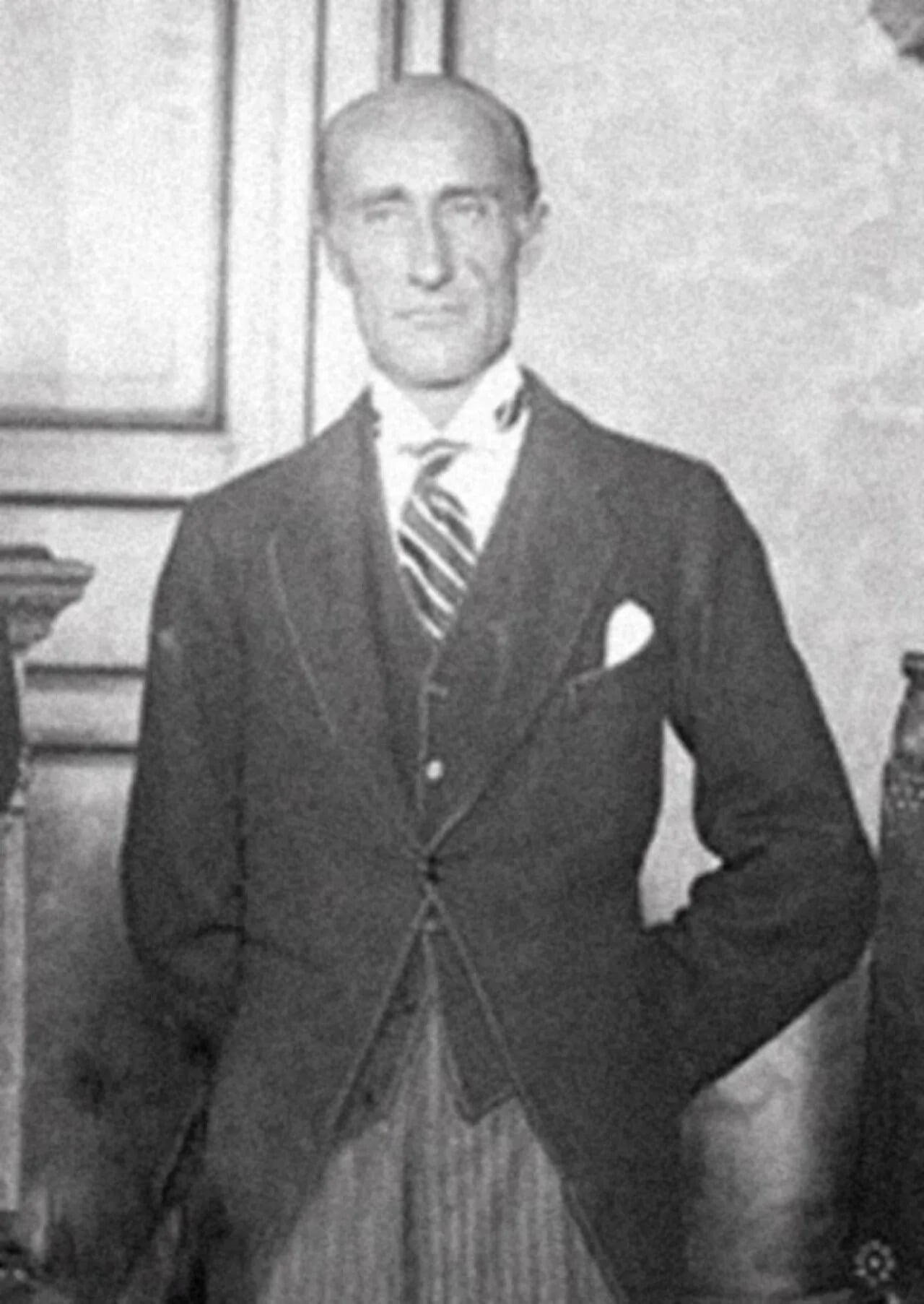 Porträt von Ludovico Spada Veralli Potenziani (1880–1971) – Gedenkseite