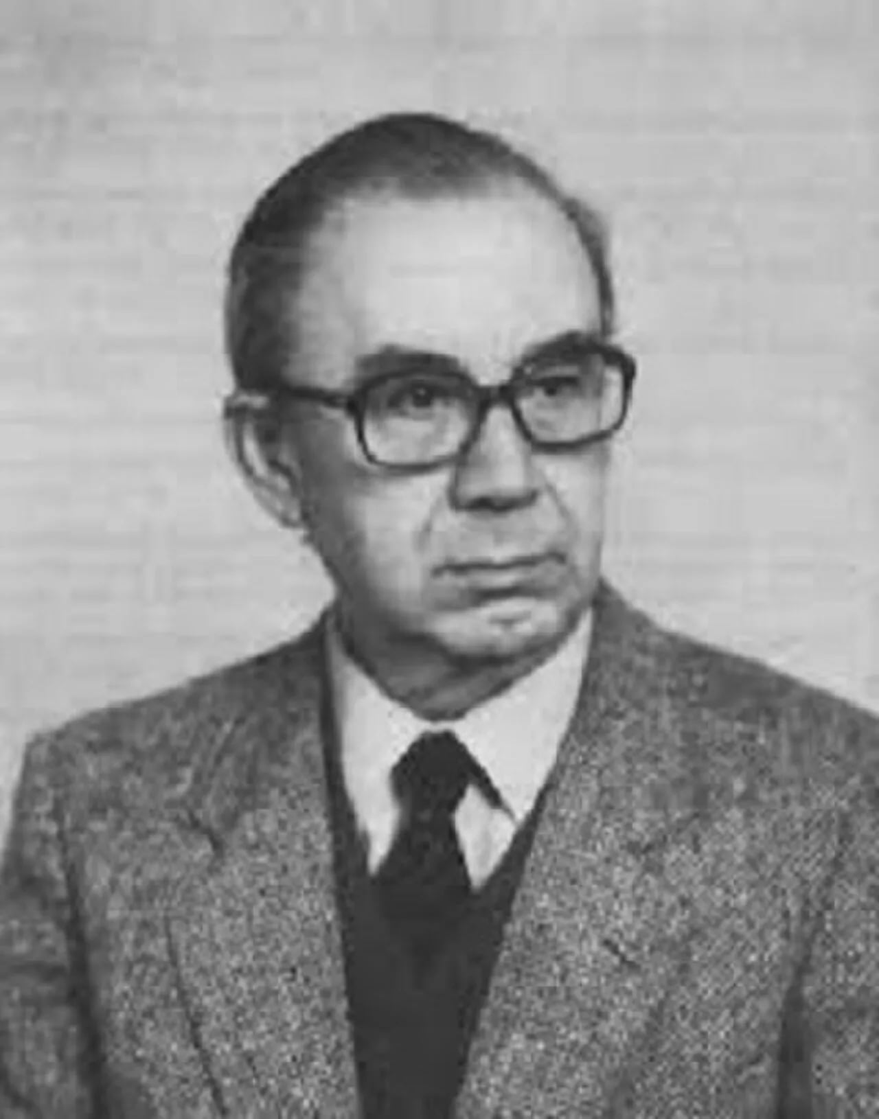 Portrait of Luigi Amerio (1912–2004) – memorial page