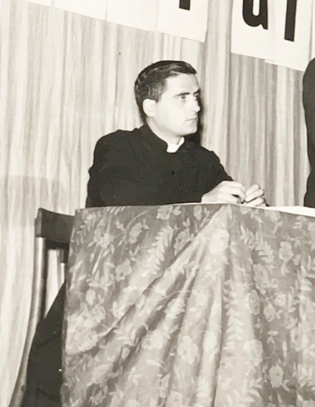 Porträt von Luigi Di Liegro (1928–1997) – Gedenkseite