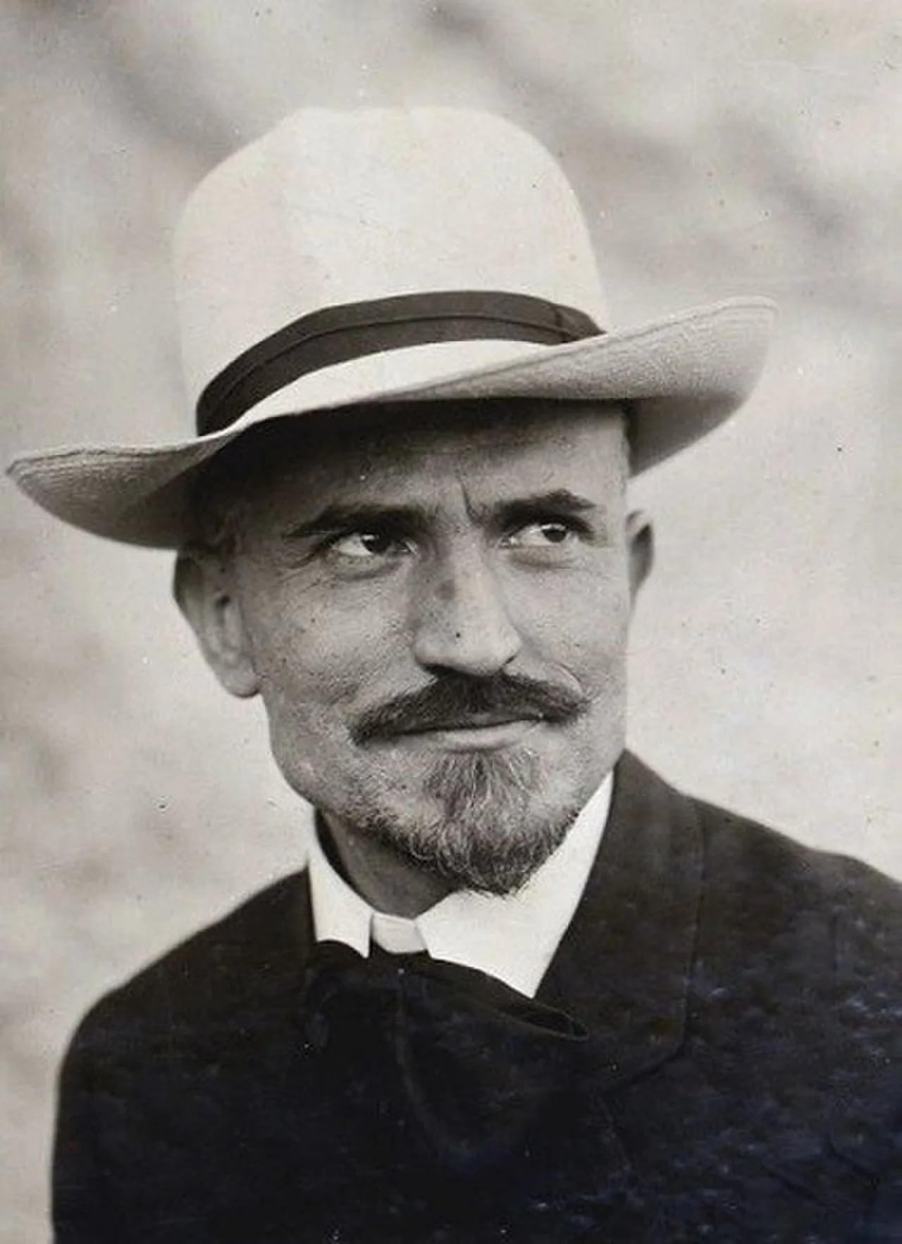 Porträt von Manara Valgimigli (1876–1965) – Gedenkseite