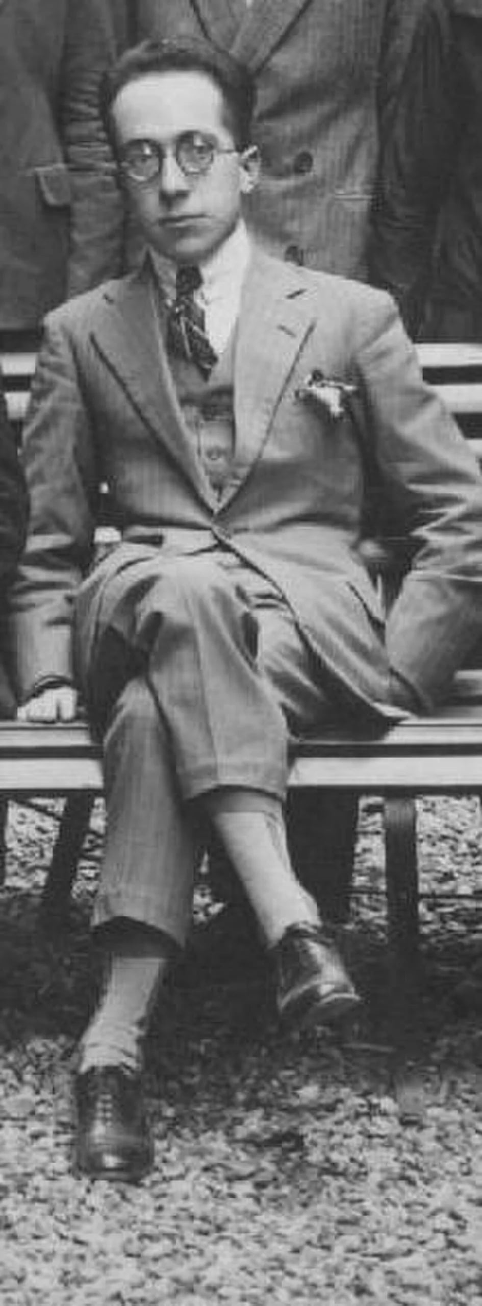 Portrait of Mario Untersteiner (1899–1981) – memorial page