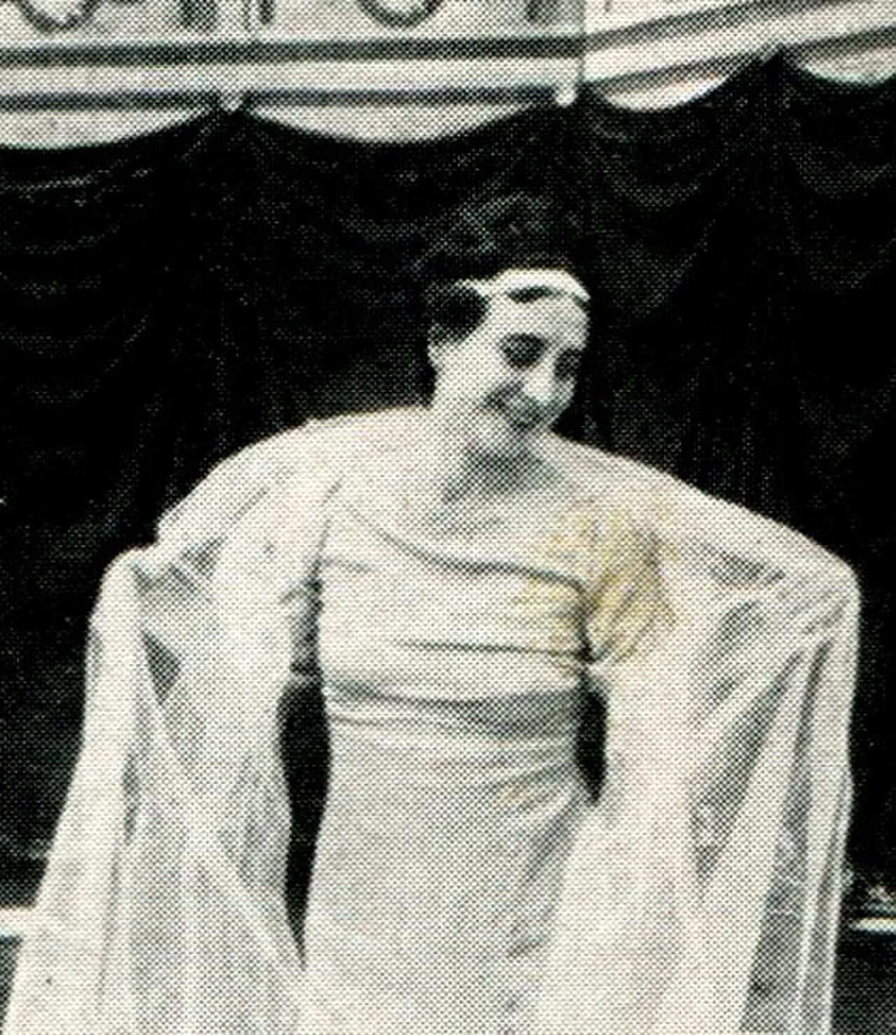 Porträt von Mary Cleo Tarlarini (1878–1954) – Gedenkseite