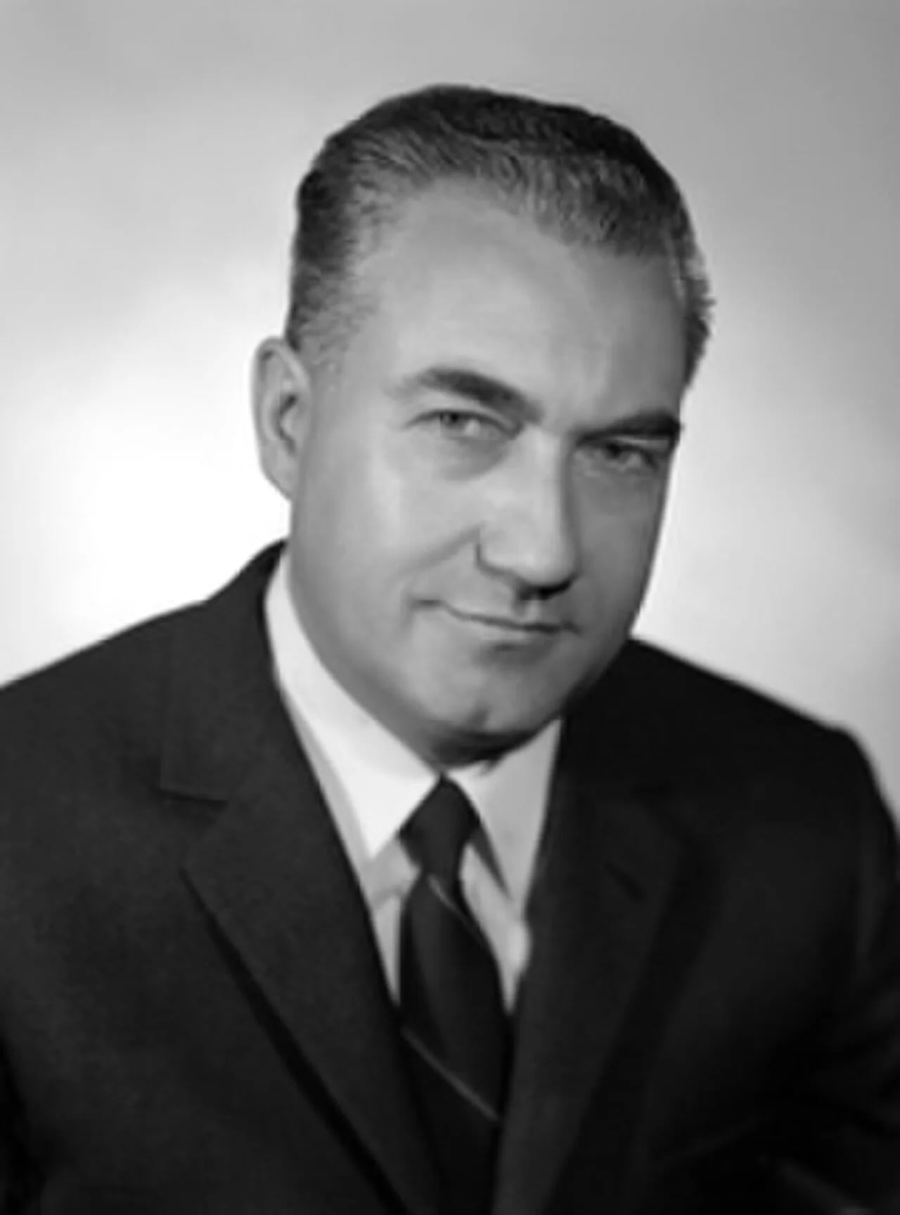 Portrait of Mauro Pennacchio (1923–2017) – memorial page
