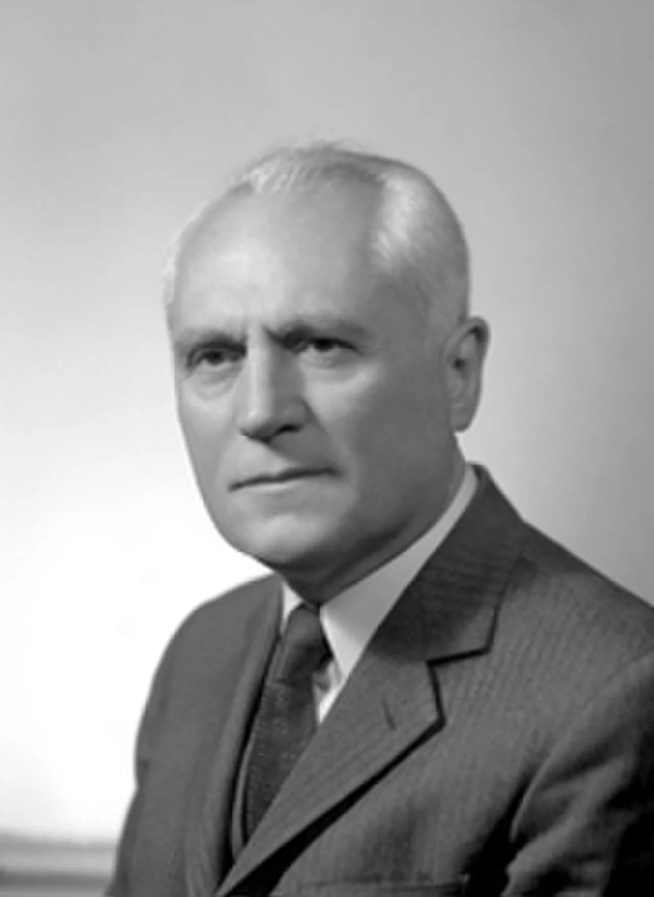Portrait of Michele Cifarelli (1913–1998) – memorial page