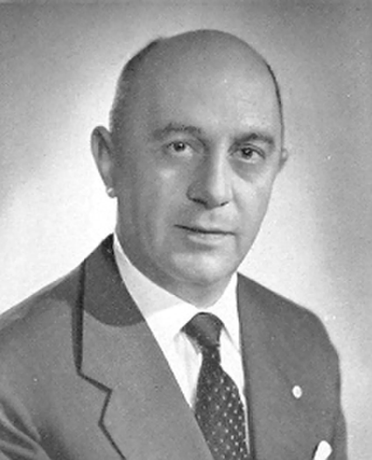 Portrait of Michele De Capua (1913–1974) – memorial page