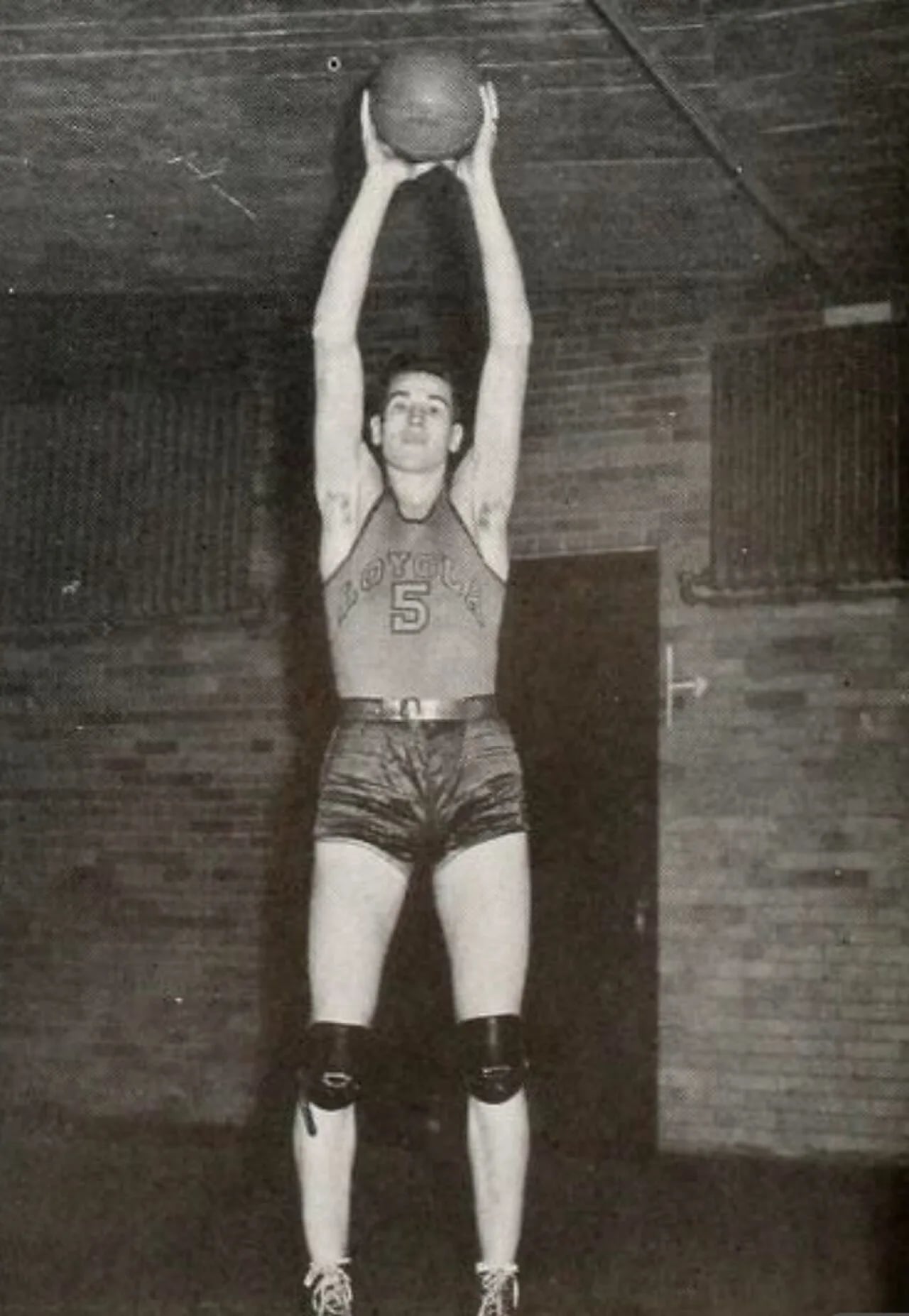 Portrait of Mike Novak (1915–1978) – memorial page