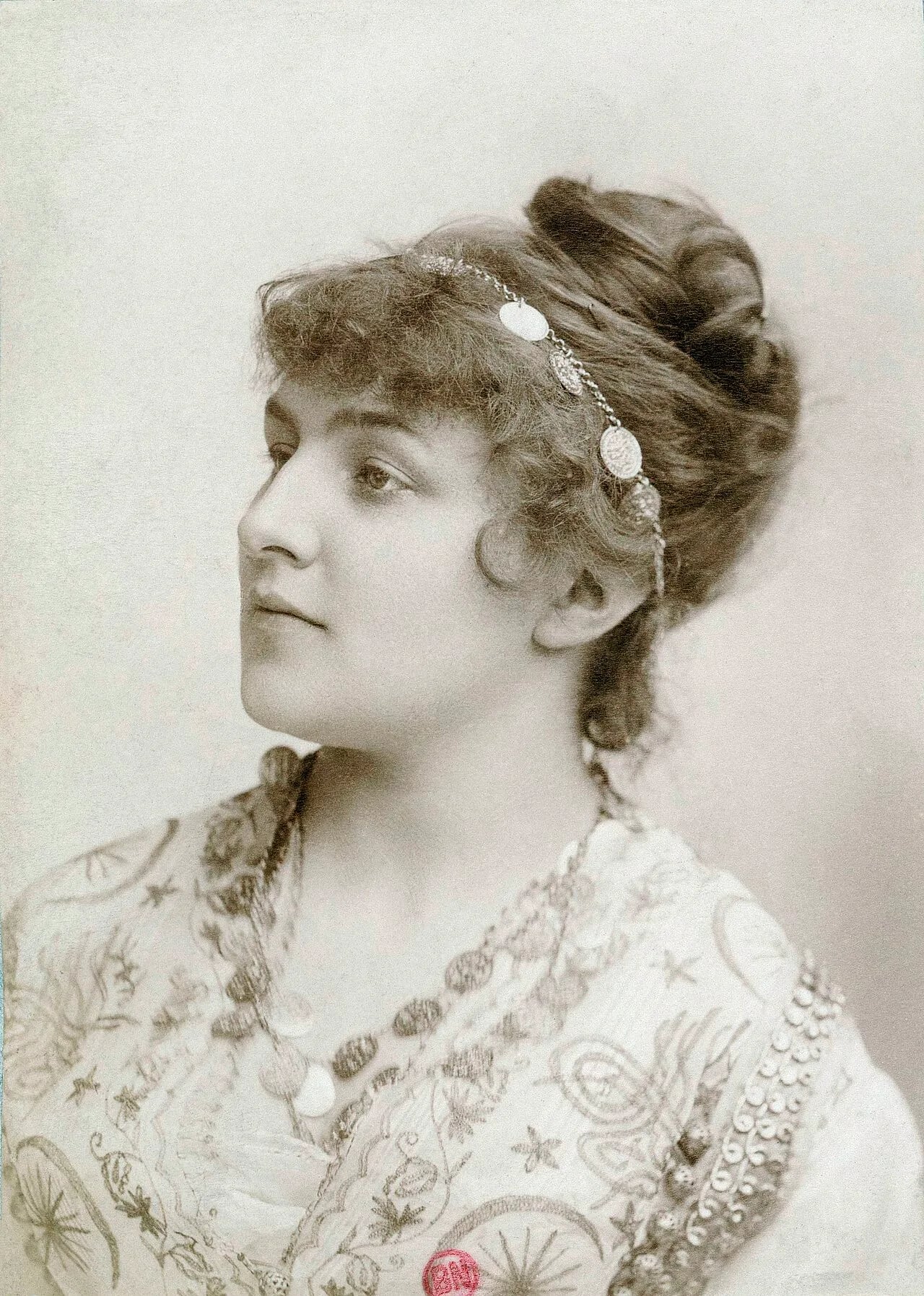 Porträt von Marguerite Vaillant-Couturier (1855–1930) – Gedenkseite