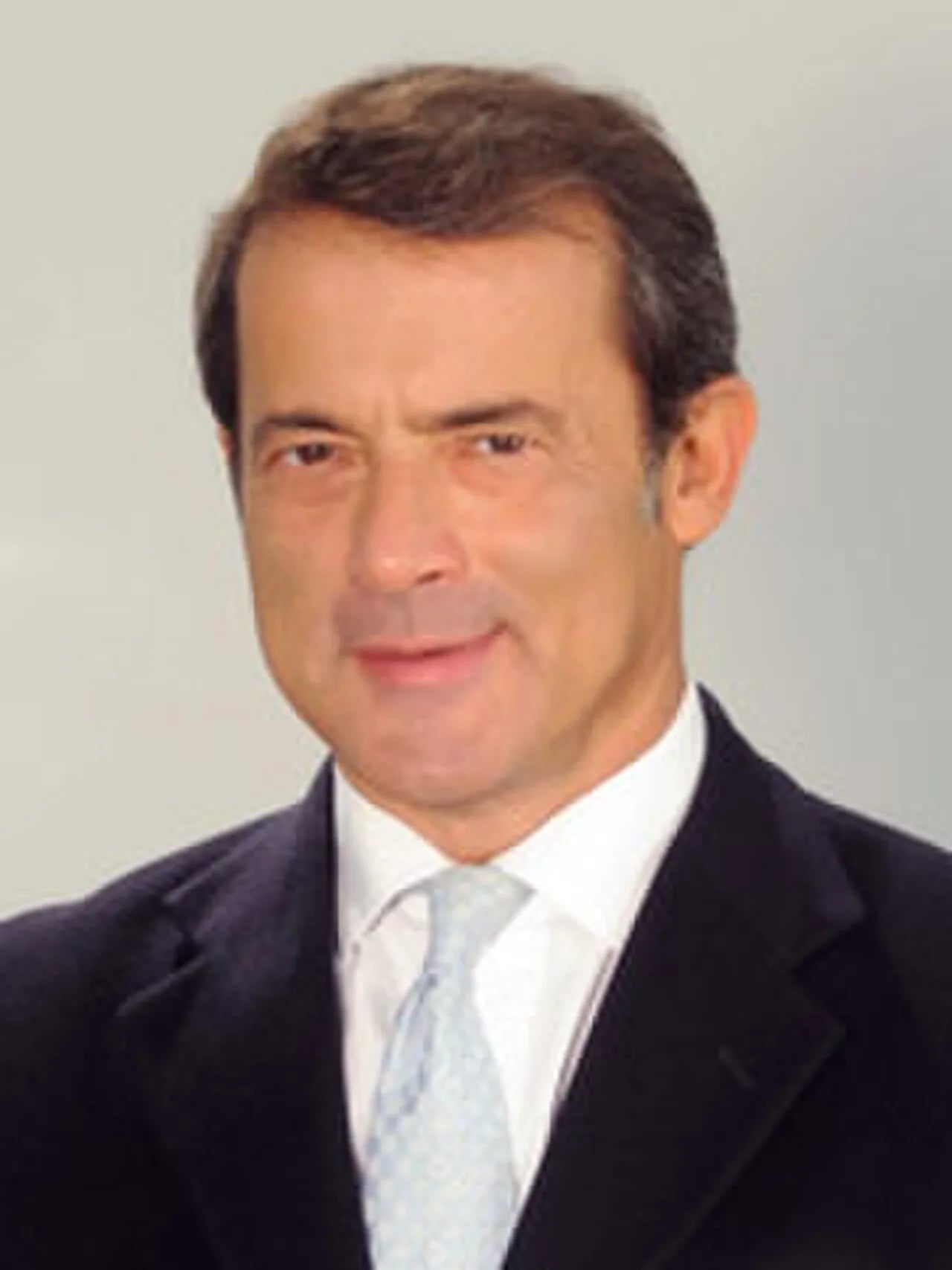 Portrait of Nino Strano (1950–2023) – memorial page
