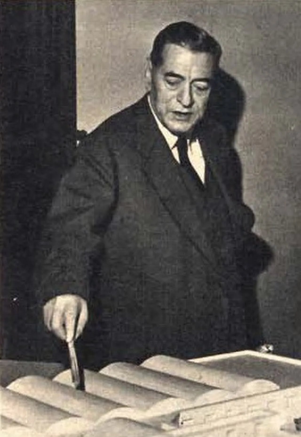 Porträt von Pasquale Alécce (1888–1955) – Gedenkseite