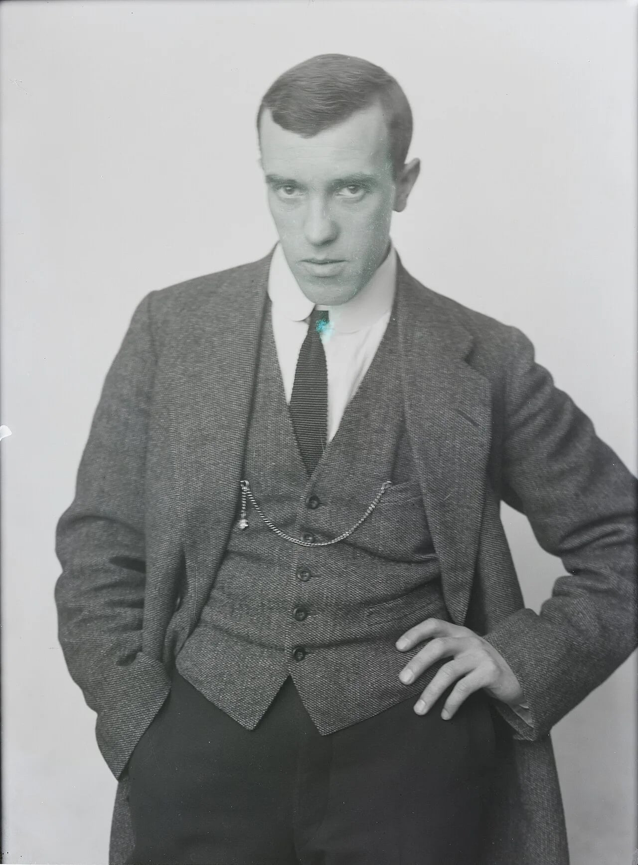 Porträt von Konrad Mägi (1878–1925) – Gedenkseite