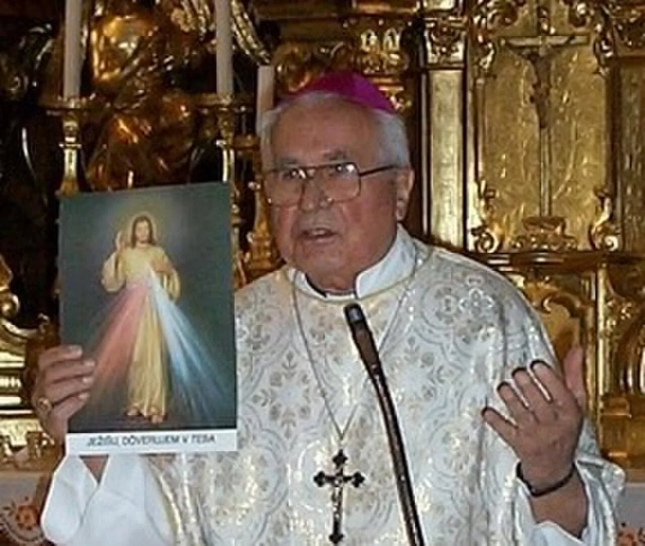 Portrait of Pavol Hnilica (1921–2006) – memorial page