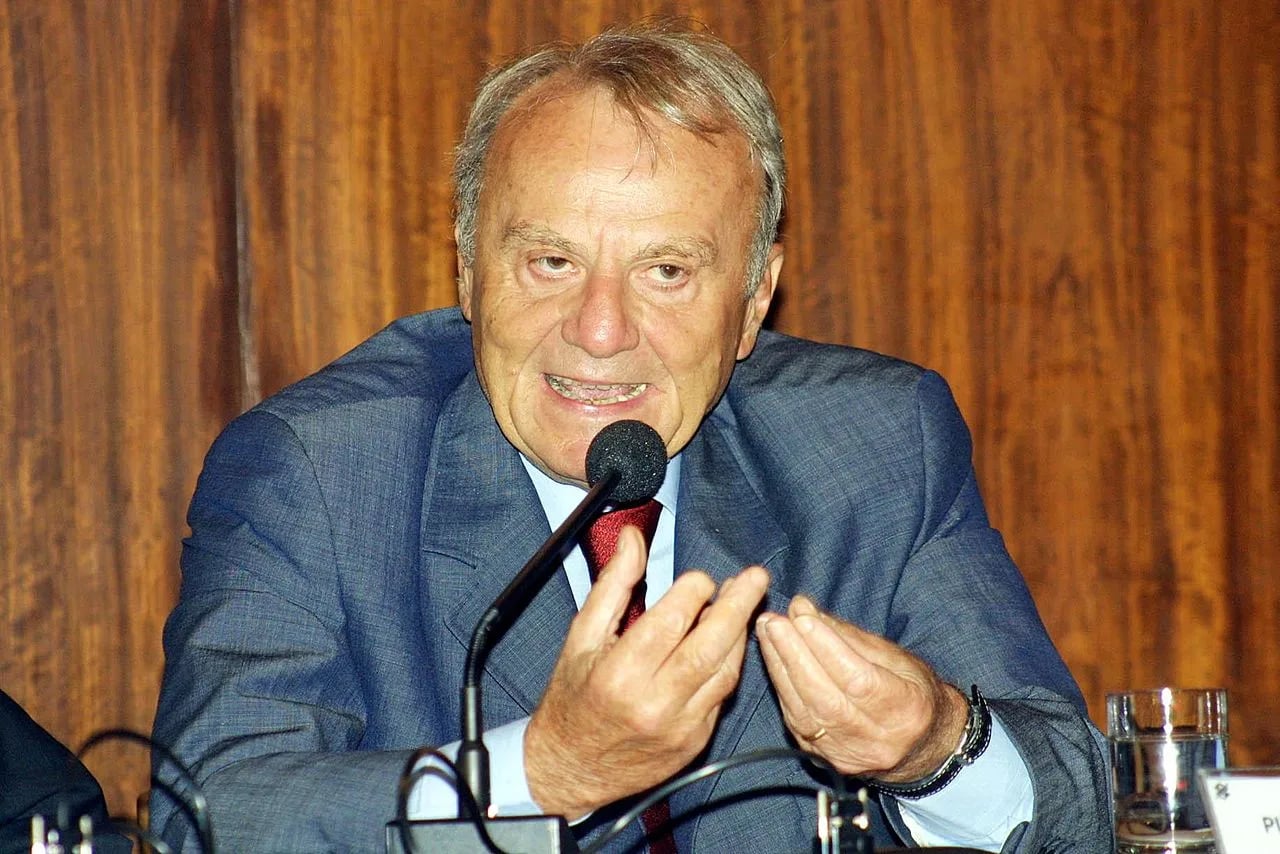 Porträt von Piero Luigi Vigna (1933–2012) – Gedenkseite
