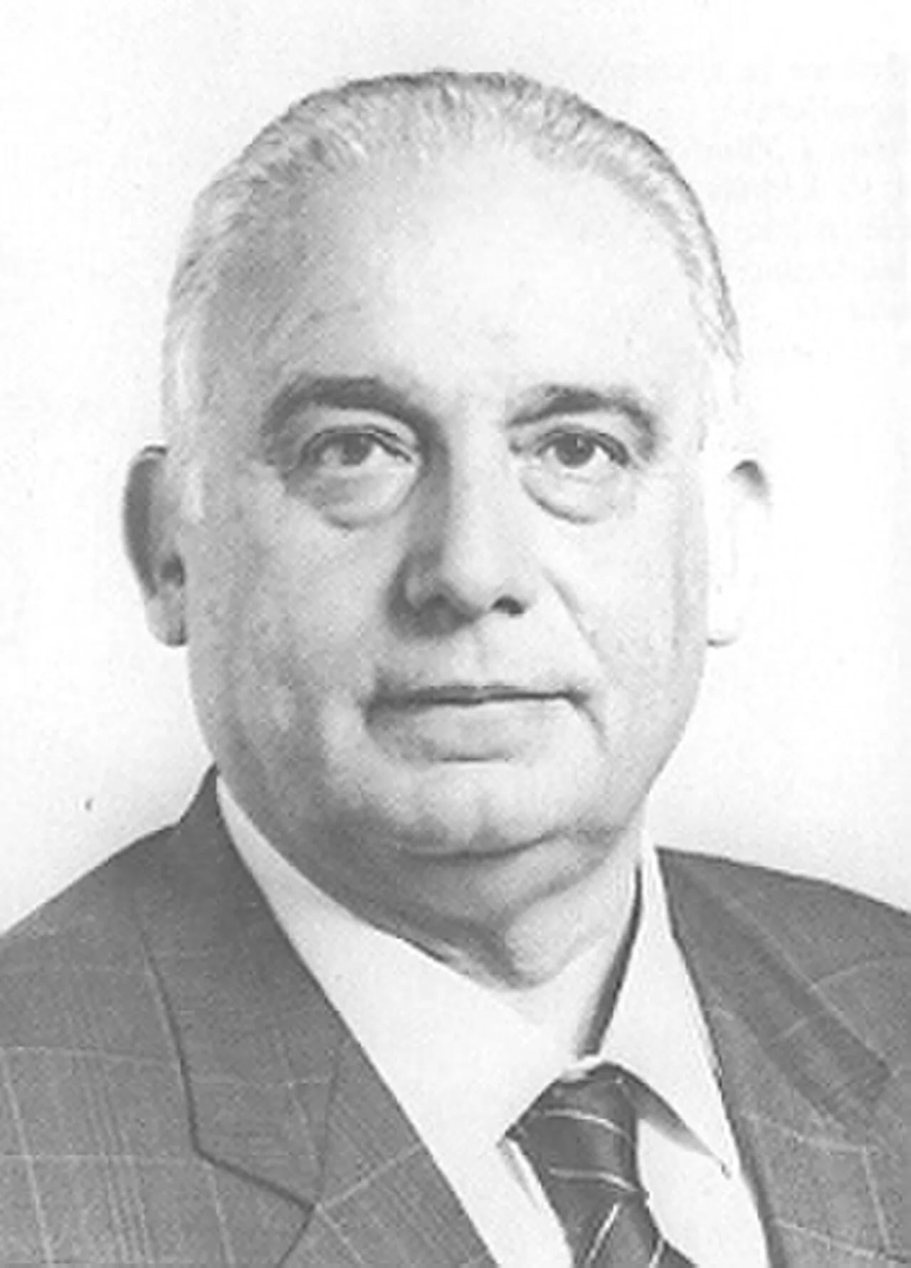 Portrait of Pietro Battaglia (1930–2005) – memorial page