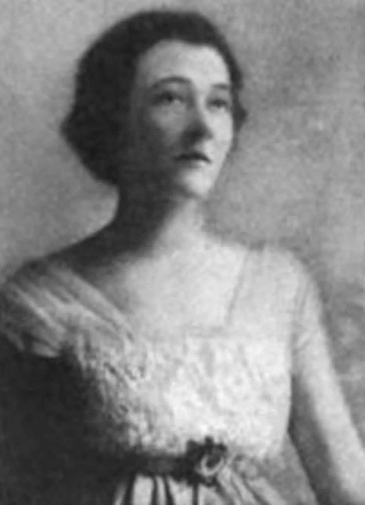 Portrait of Adelyn Bushnell (1889–1953) – memorial page