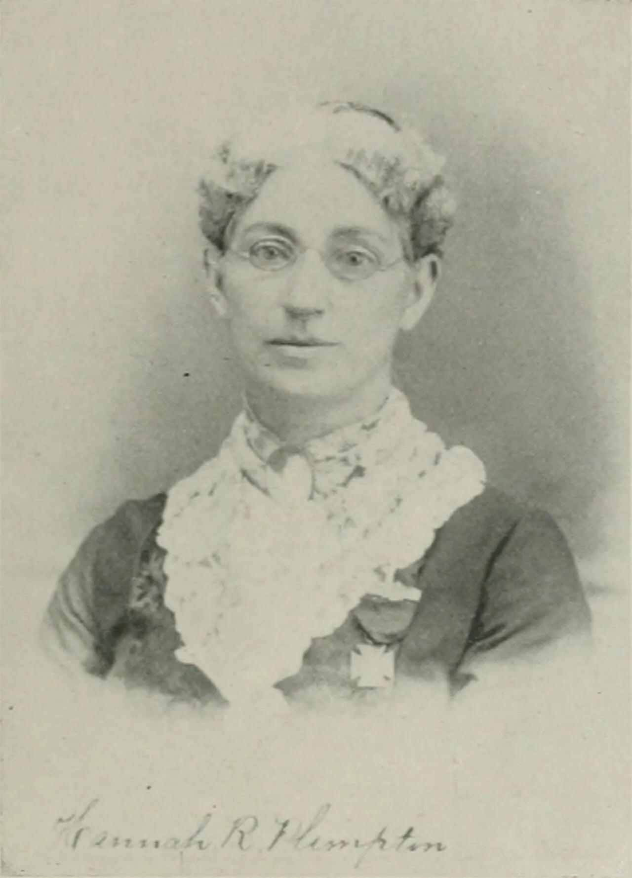 Portrait of Hannah R. Cope Plimpton (1841–1929) – memorial page