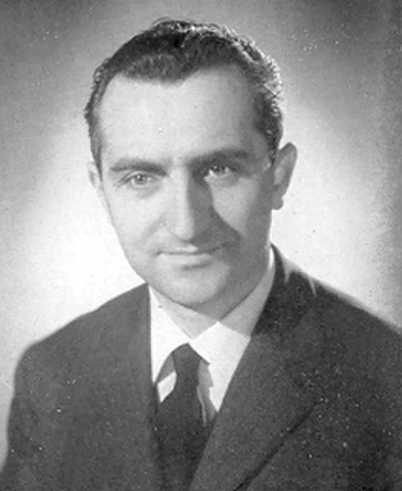 Portrait of Renzo Pigni (1925–2019) – memorial page