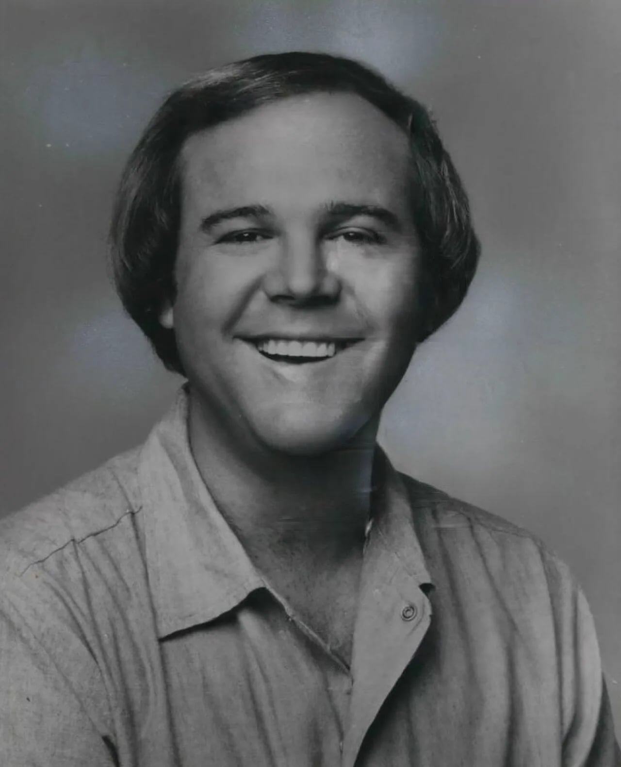 Portrait of Rick Hurst (1946–2025) – memorial page