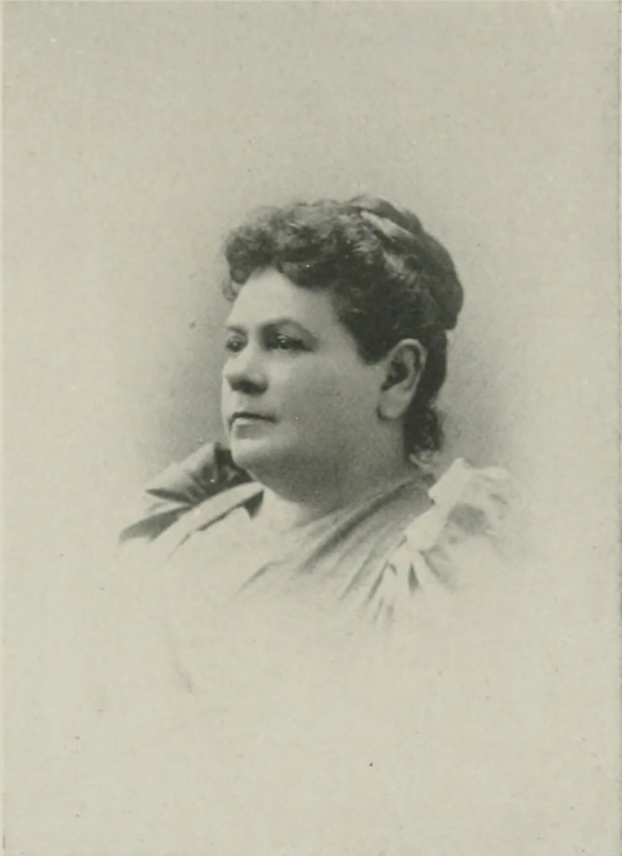 Portrait of Georgia T. Robertson (1852–1916) – memorial page
