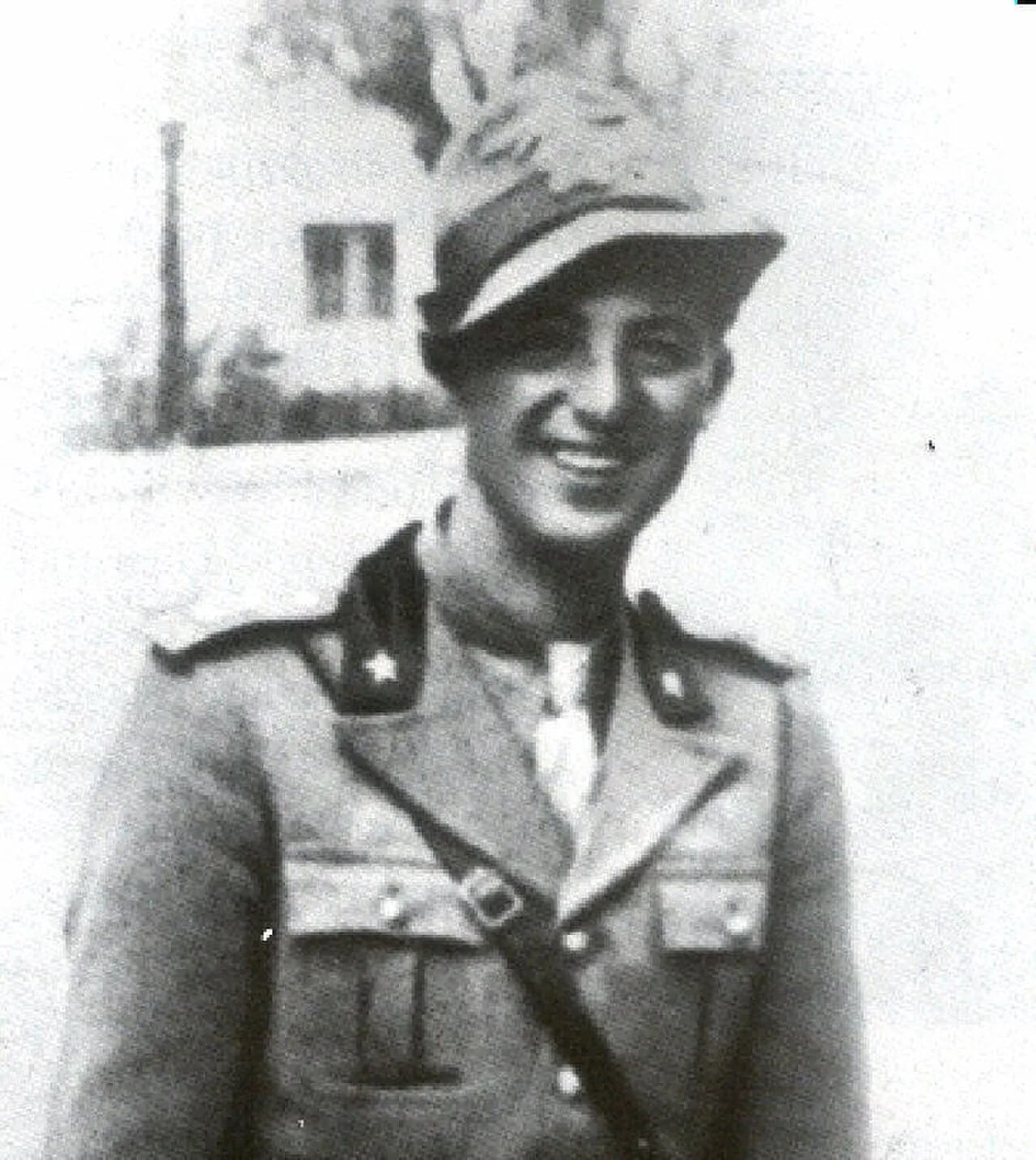 Portrait of Serafino Gnutti (1916–1941) – memorial page