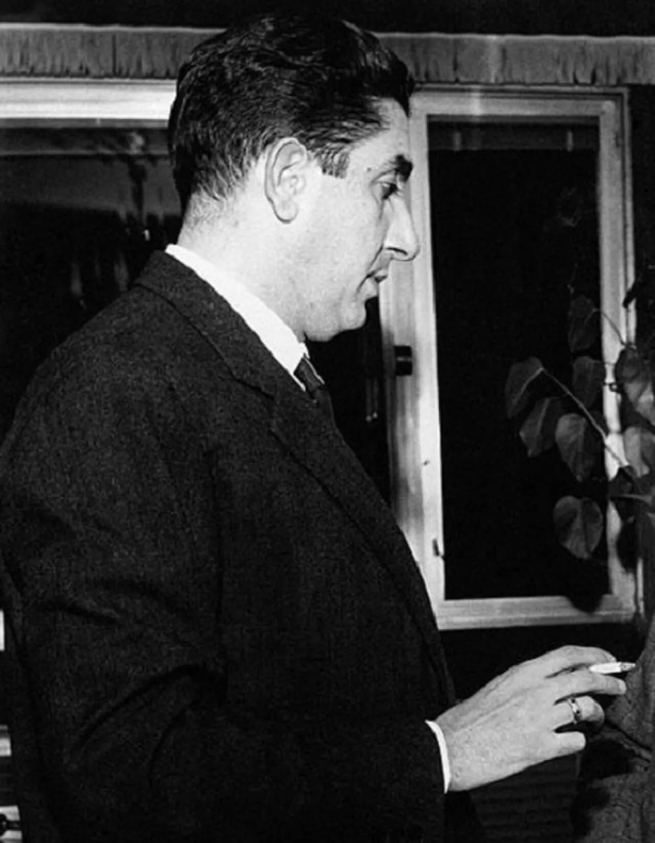 Porträt von Sergio Antonielli (1920–1982) – Gedenkseite