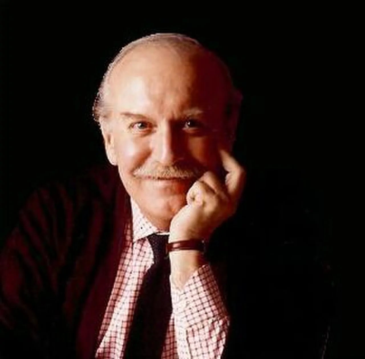 Porträt von Sergio Asti (1926–2021) – Gedenkseite