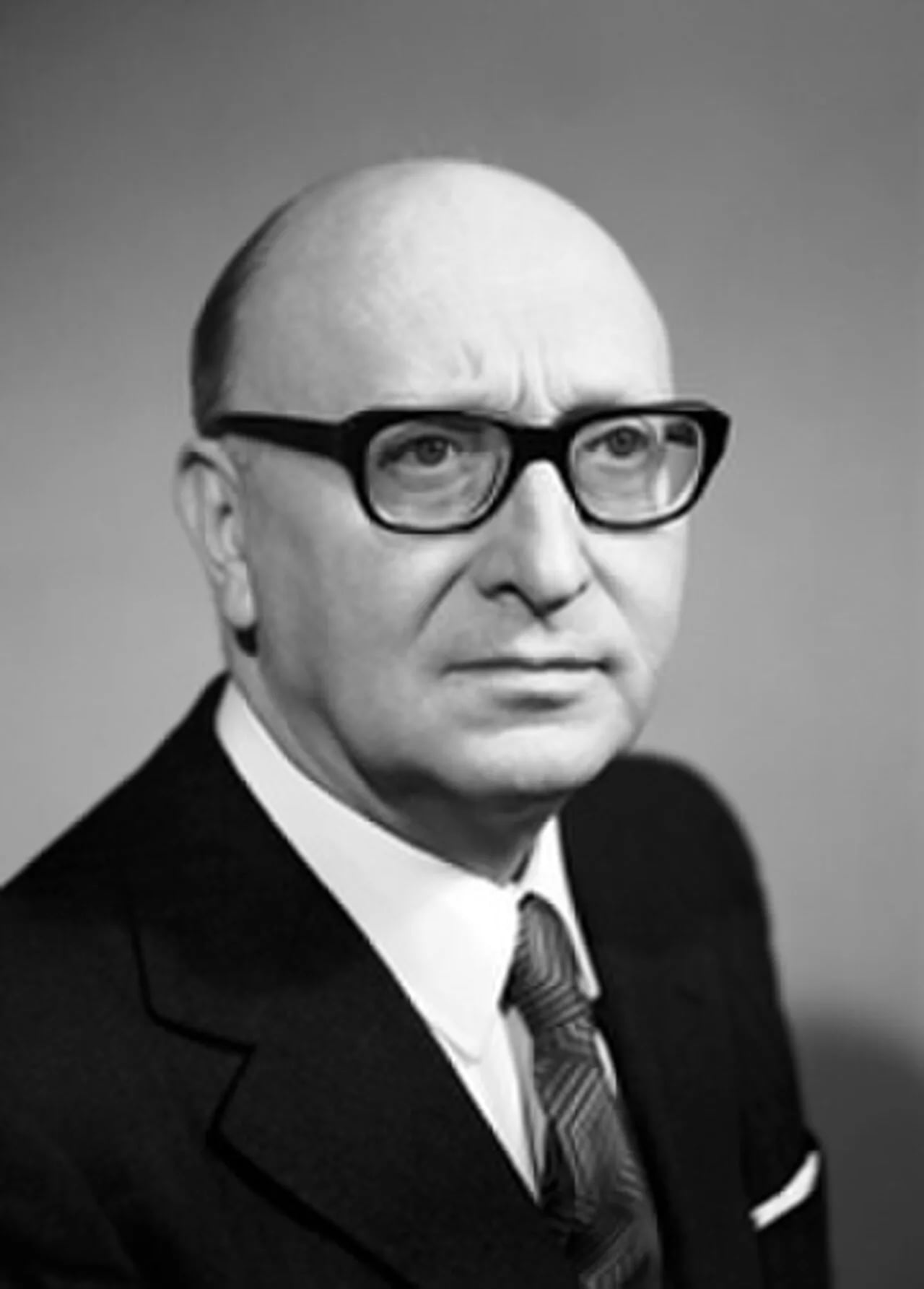 Portrait of Simone Gatto (1911–1976) – memorial page