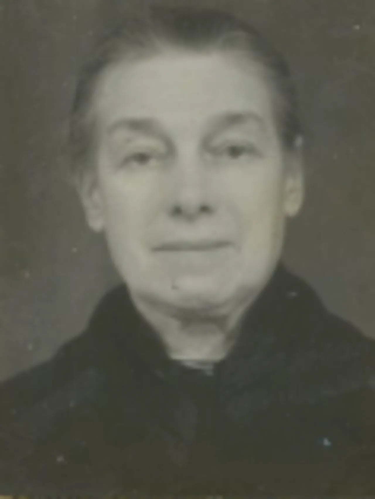 Porträt von Anne-Marie Orveillon (1888–1964) – Gedenkseite