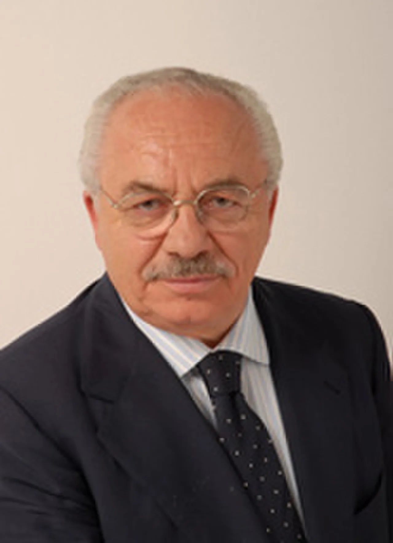 Porträt von Teodoro Buontempo (1946–2013) – Gedenkseite