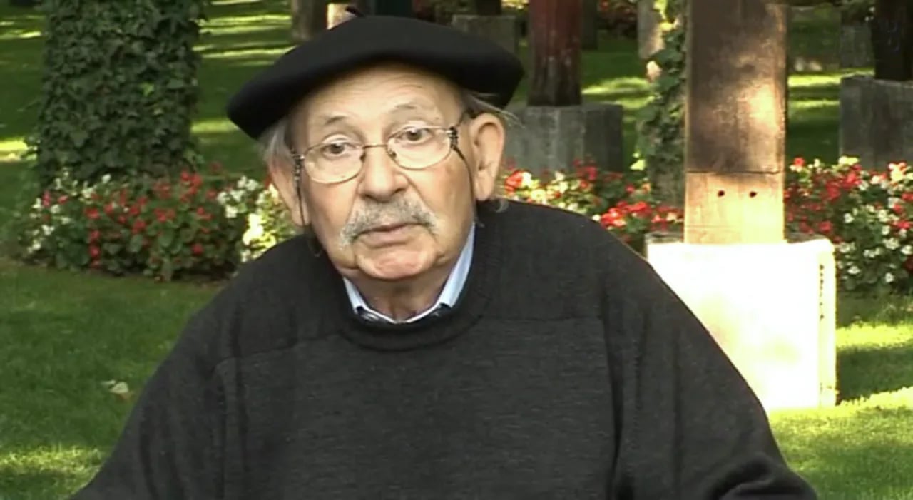 Portrait of Agustín Ibarrola (1930–2023) – memorial page