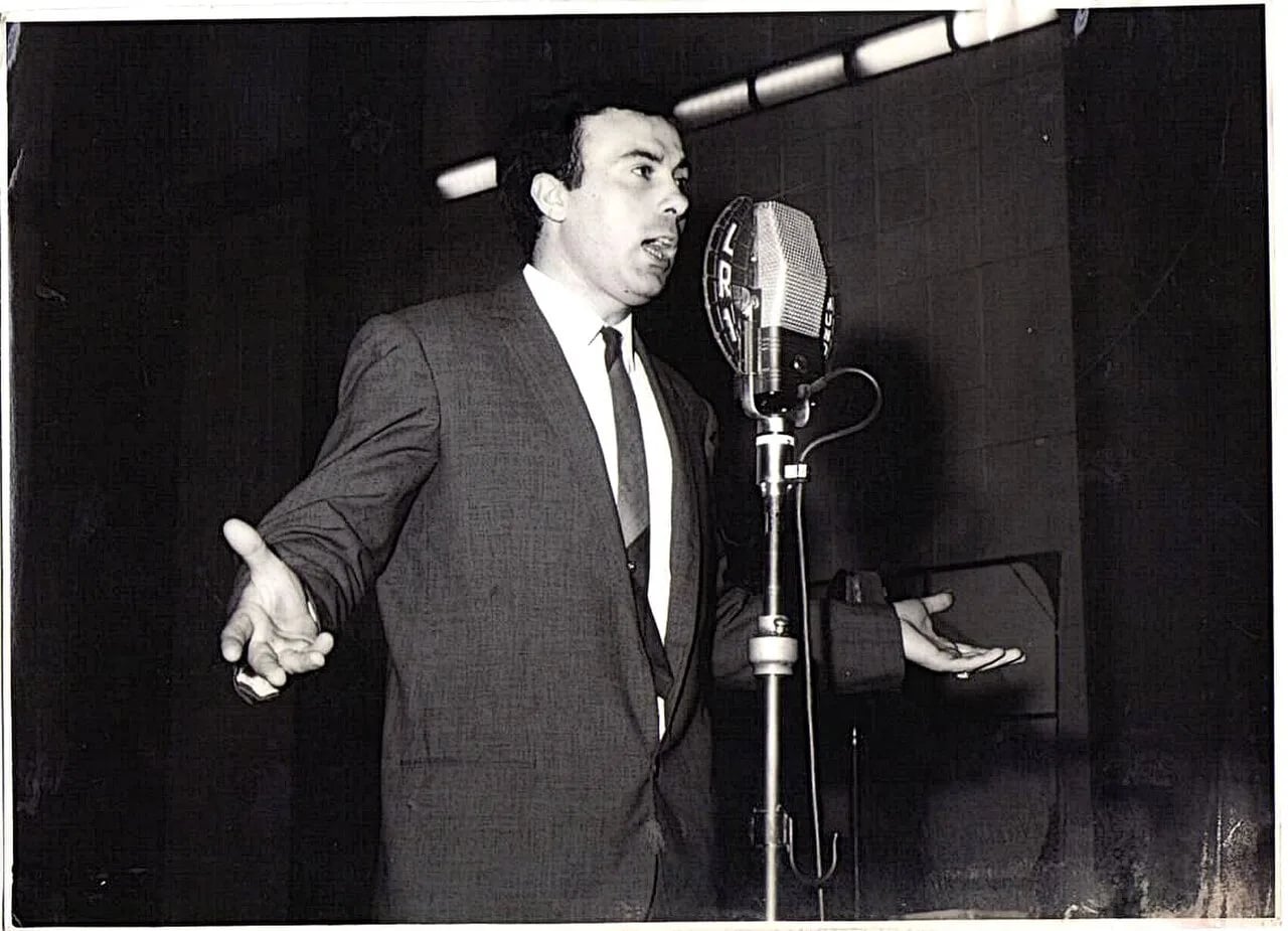 Portrait of Tony Vilar (1938–2020) – memorial page