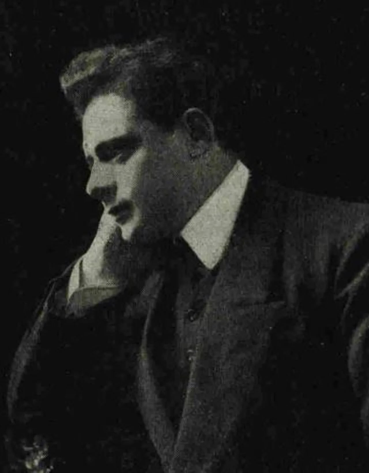 Portrait of Vincenzo Bettoni (1881–1954) – memorial page
