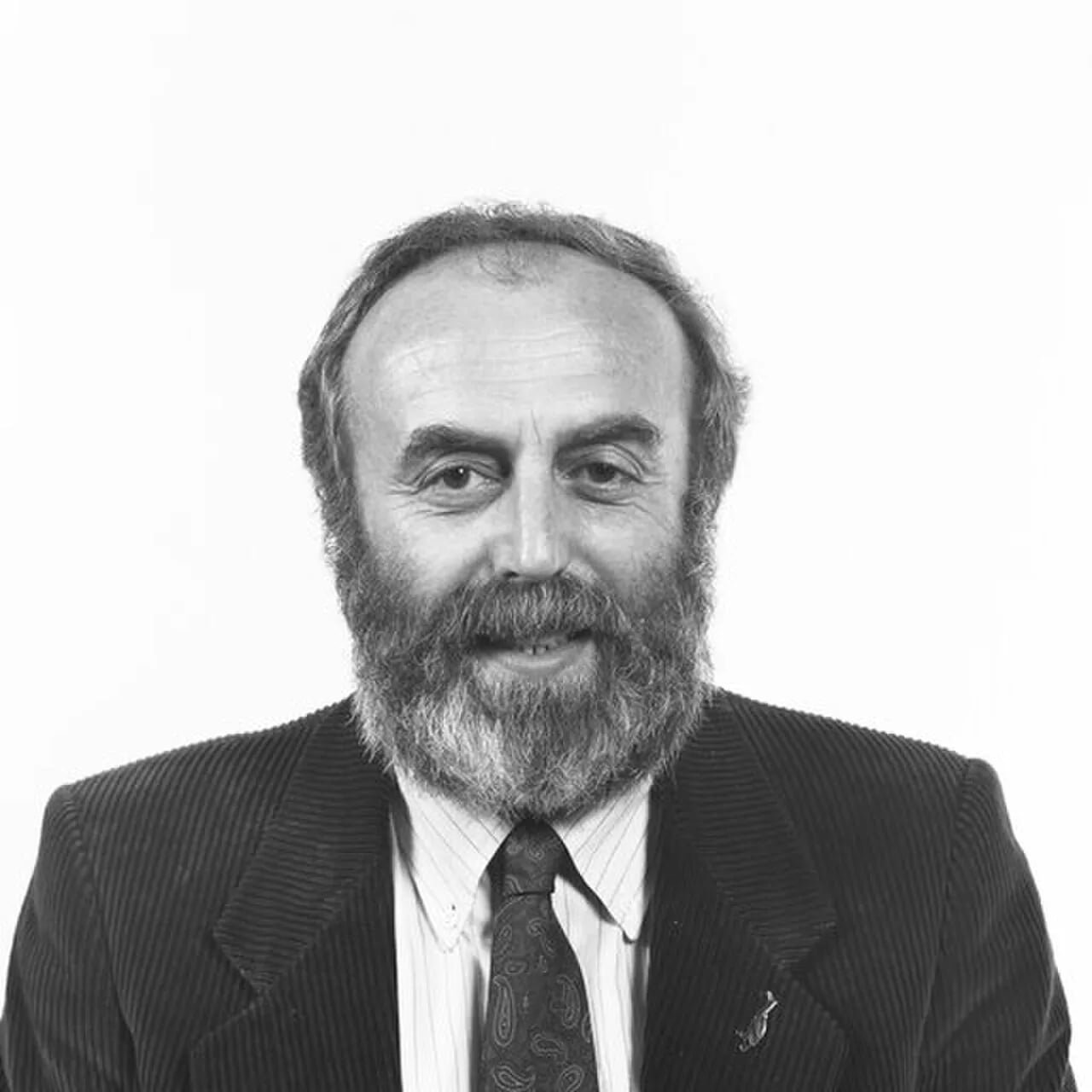 Portrait of Virginio Bettini (1942–2020) – memorial page