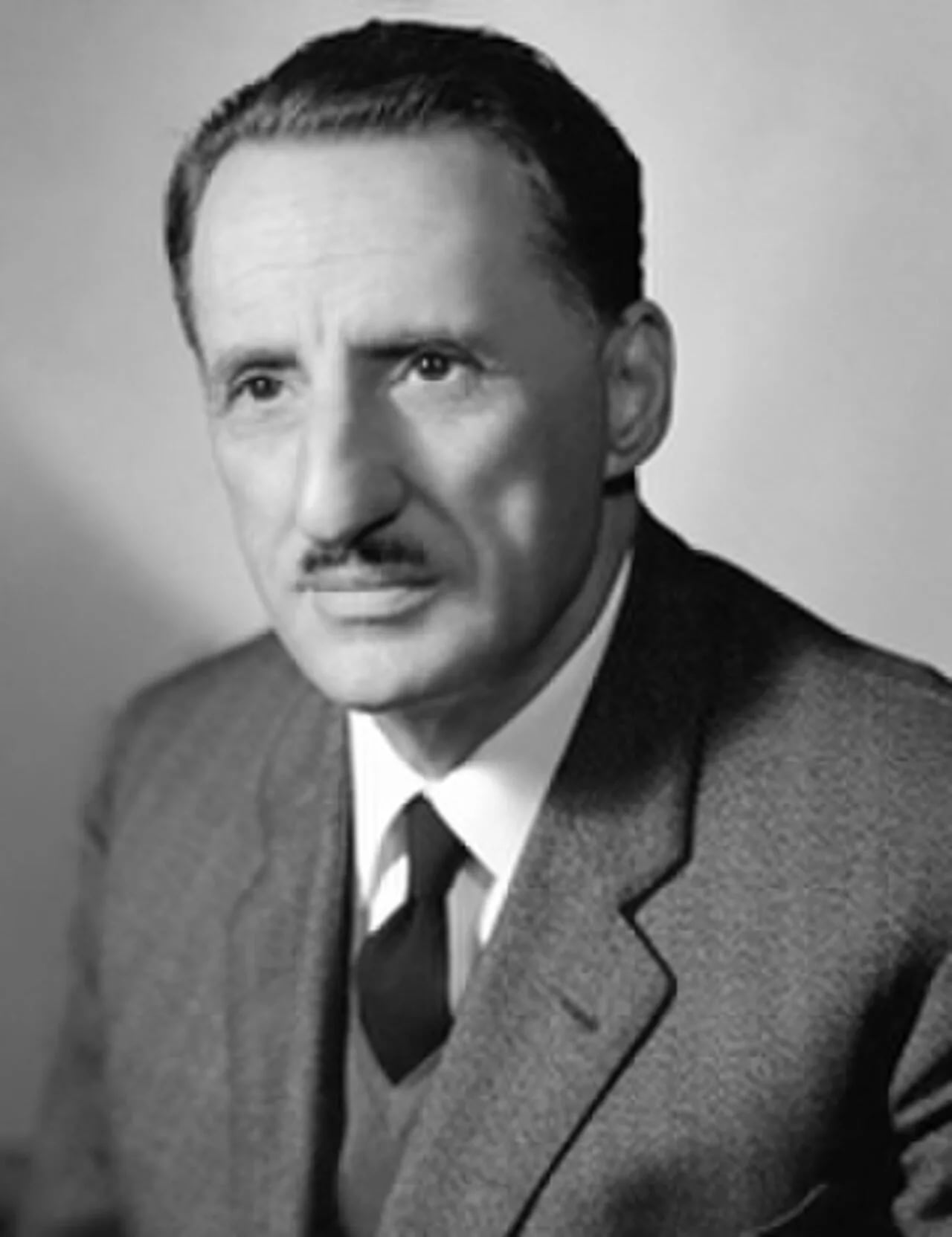 Portrait of Vittorio Pugliese (1905–1965) – memorial page