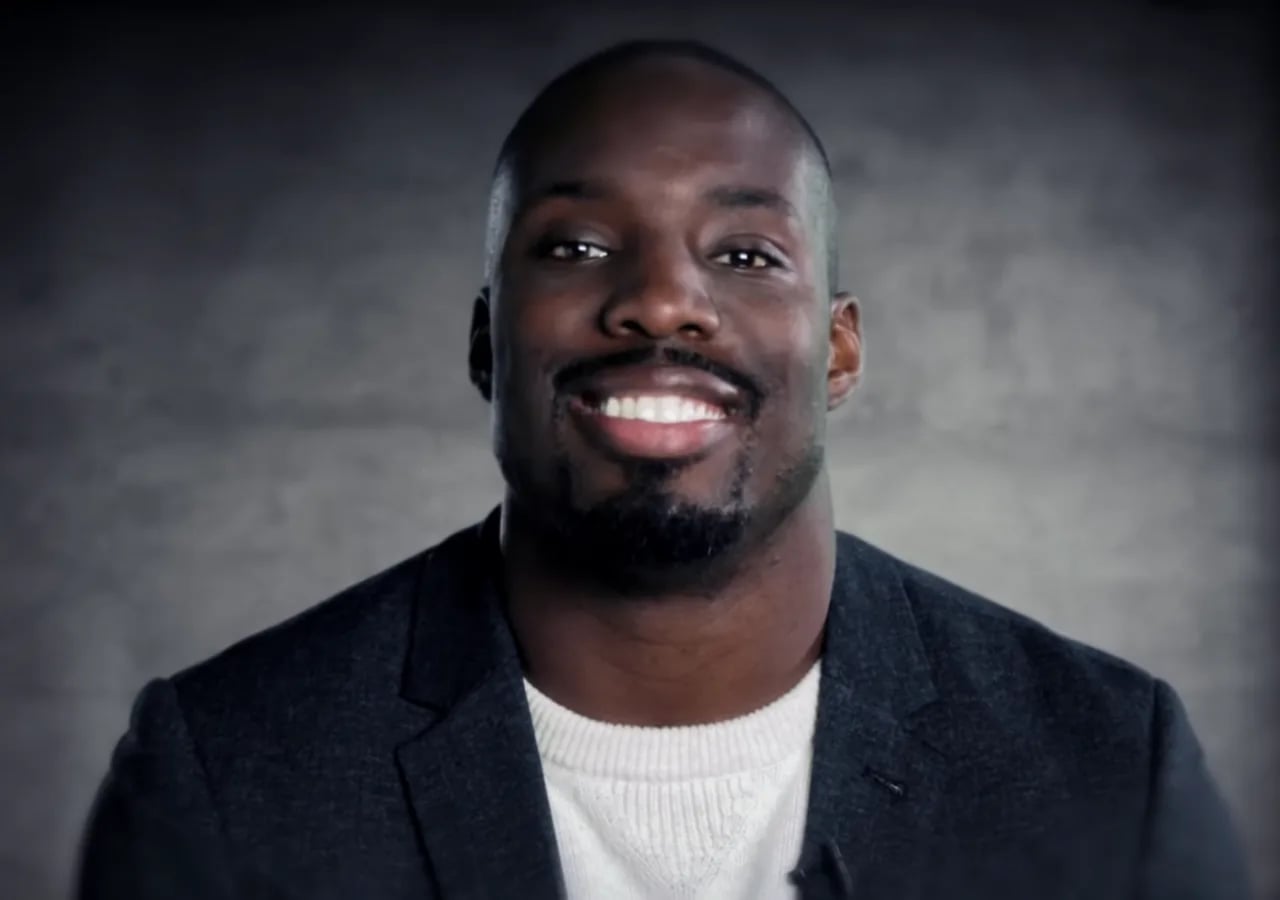 Portrait of Vontae Davis (1988–2024) – memorial page
