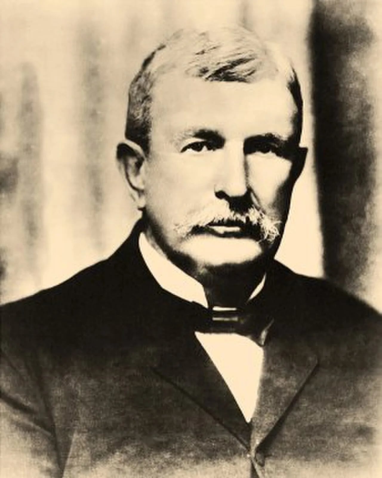 Portrait of Benjamin Holt (1849–1920) – memorial page