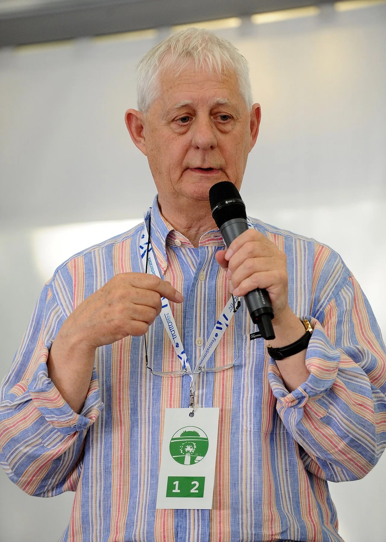 Porträt von Aidan Chambers (1934–2025) – Gedenkseite