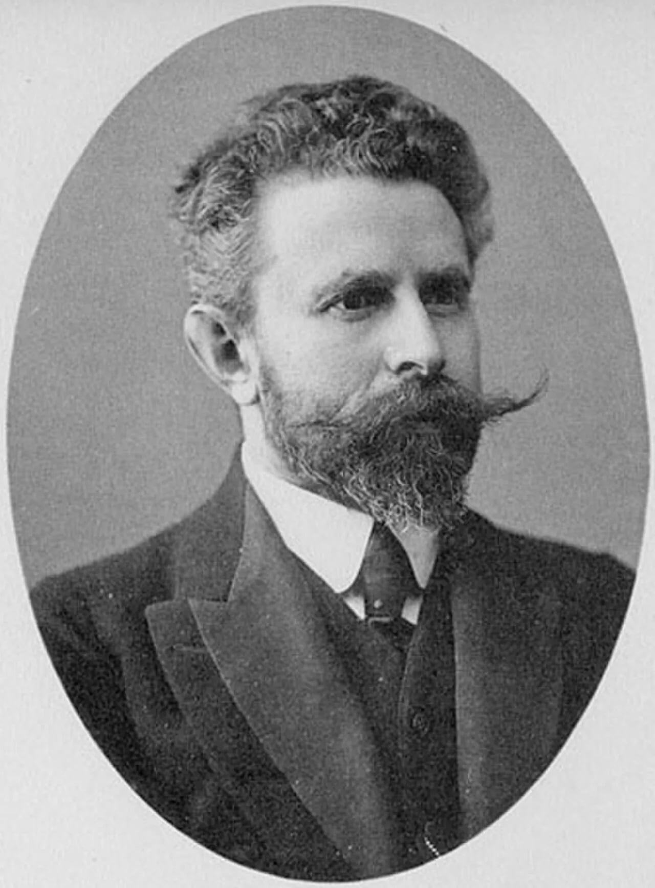 Portrait of Mikhail Averbakh (1872–1944) – memorial page