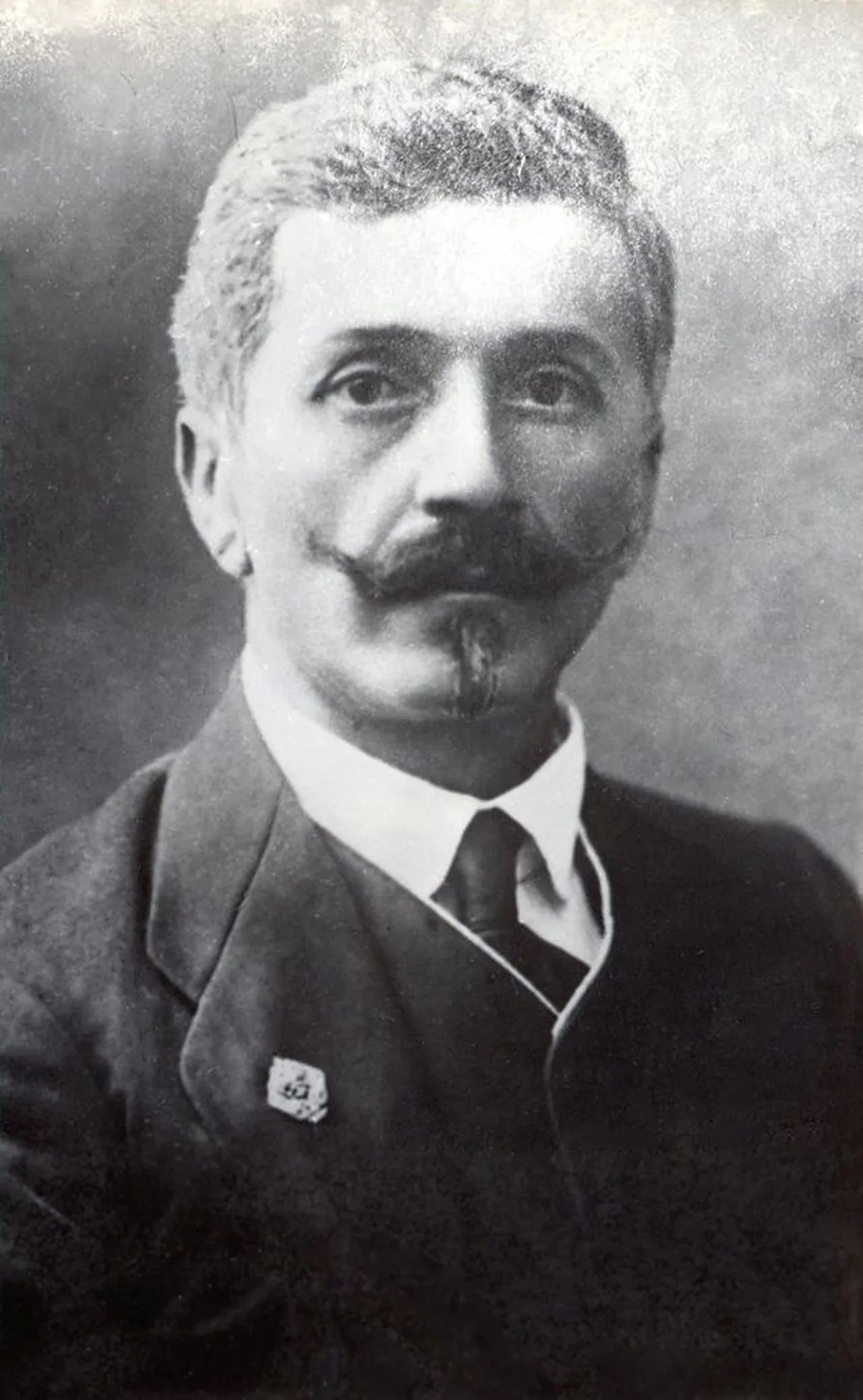 Porträt von Hasan bay Agajew (1875–1920) – Gedenkseite