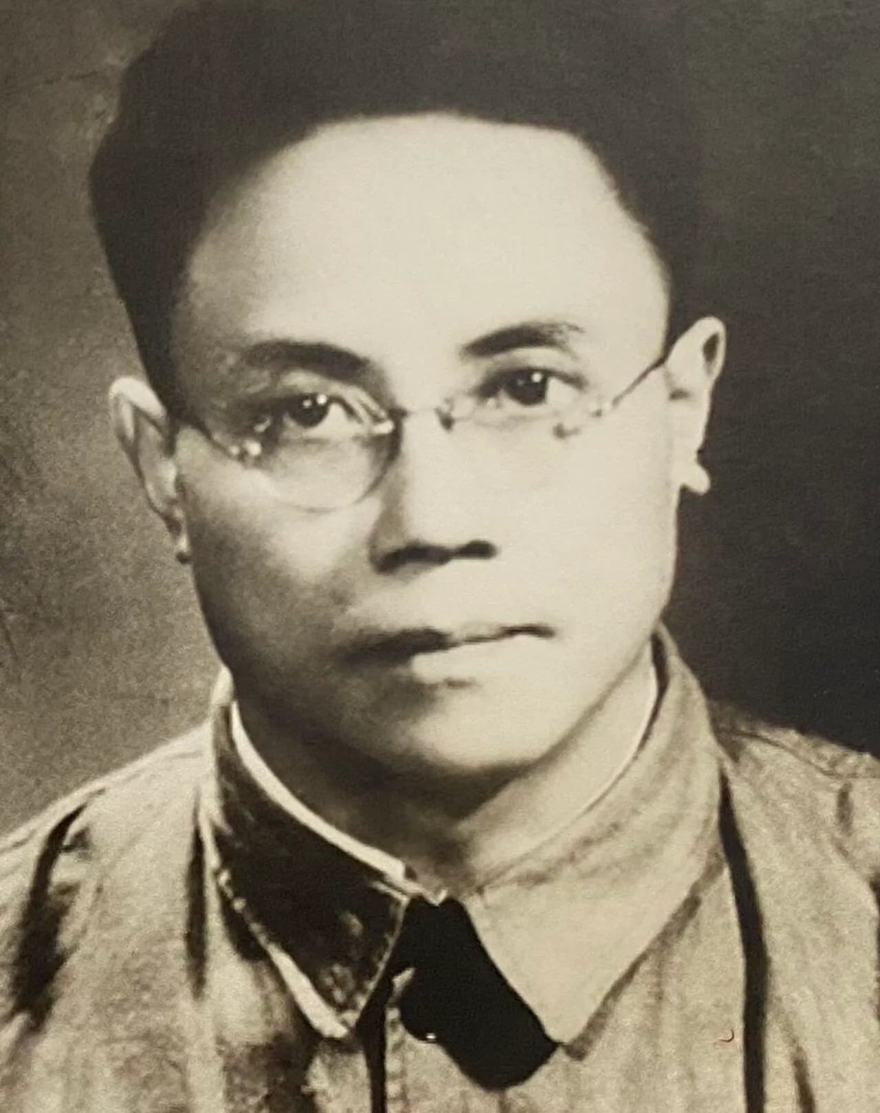 Portrait of Ai Siqi (1910–1966) – memorial page