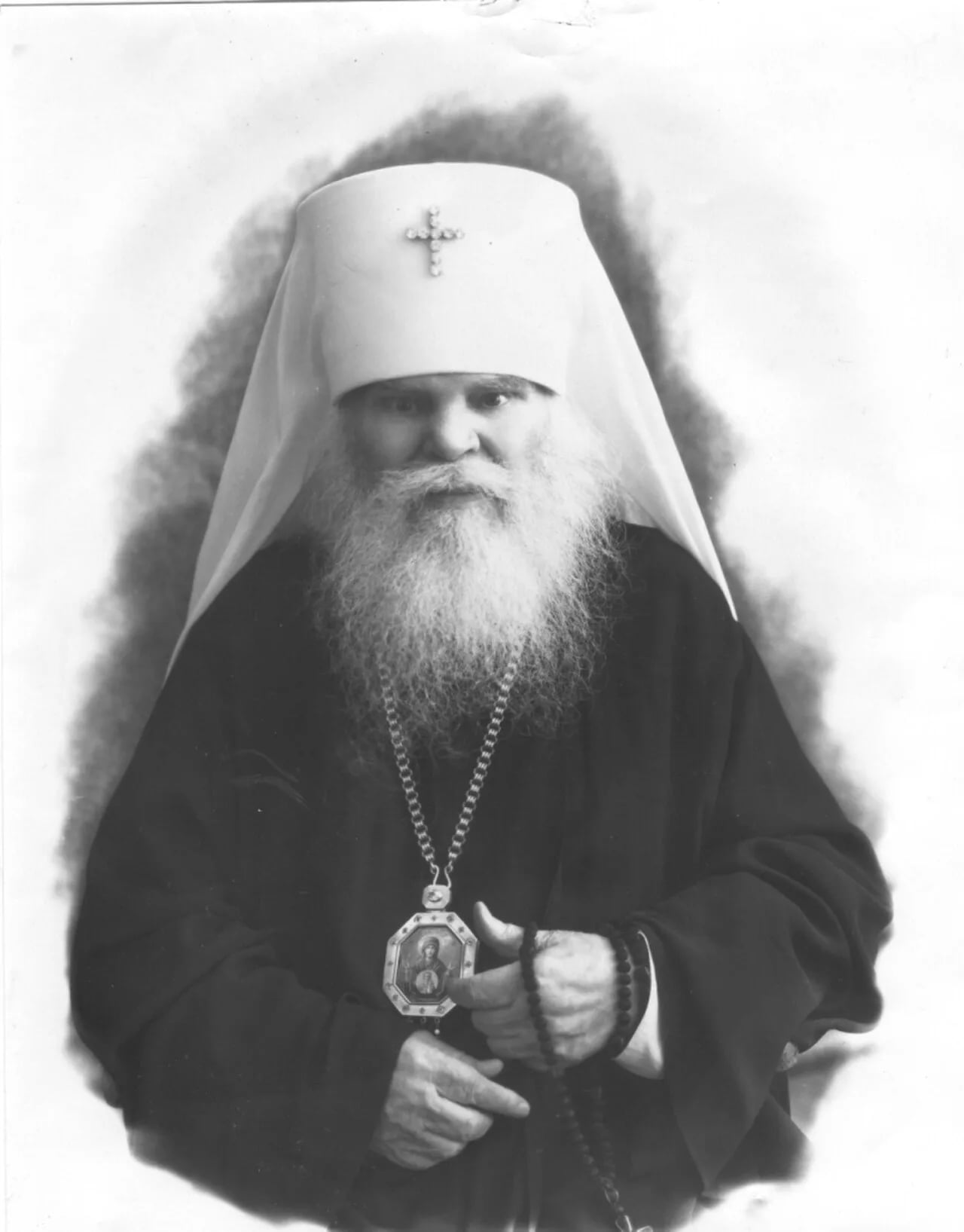 Portrait of Anthony (1886–1962) – memorial page