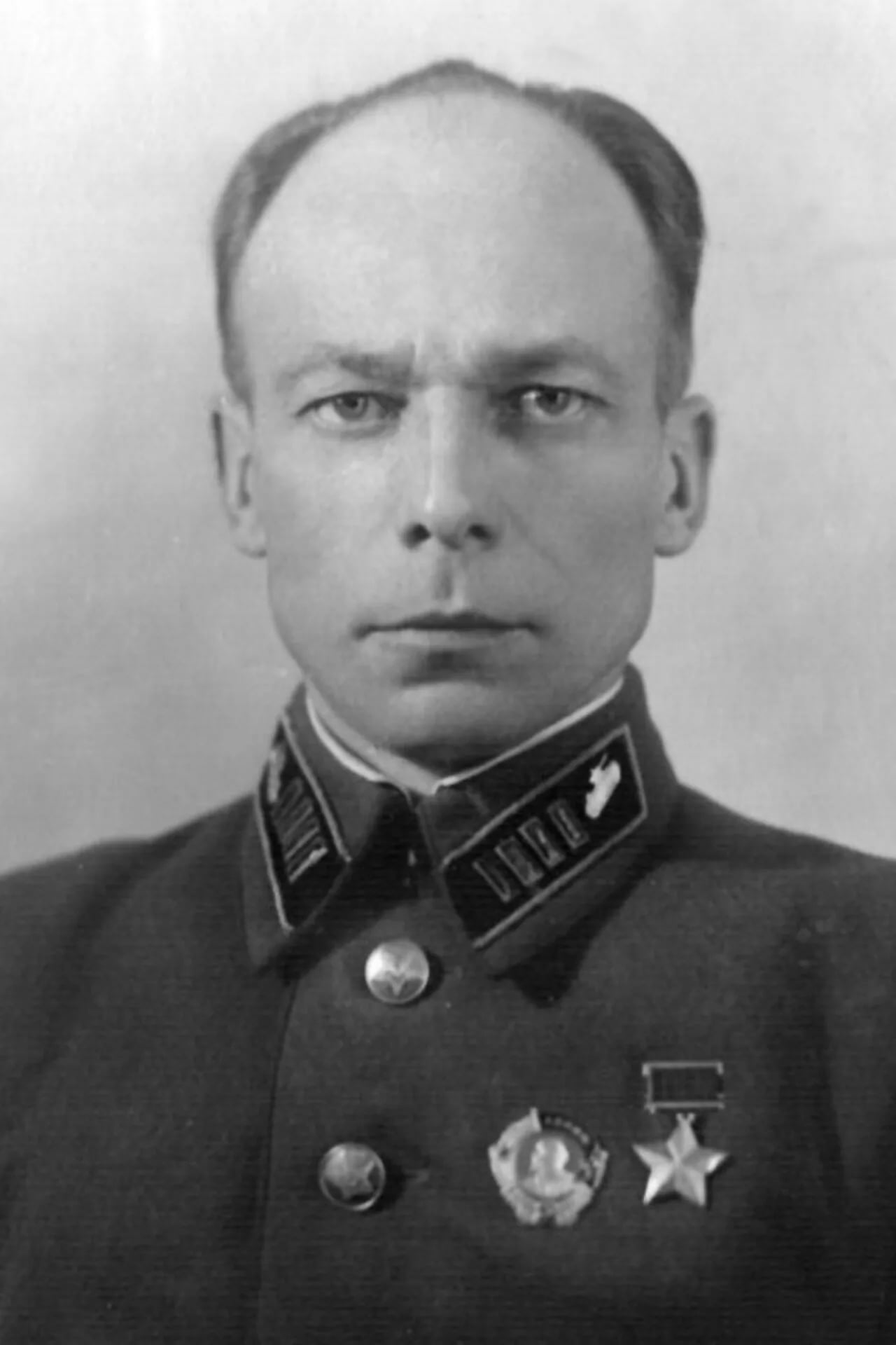 Porträt von Pols Armāns (1903–1943) – Gedenkseite