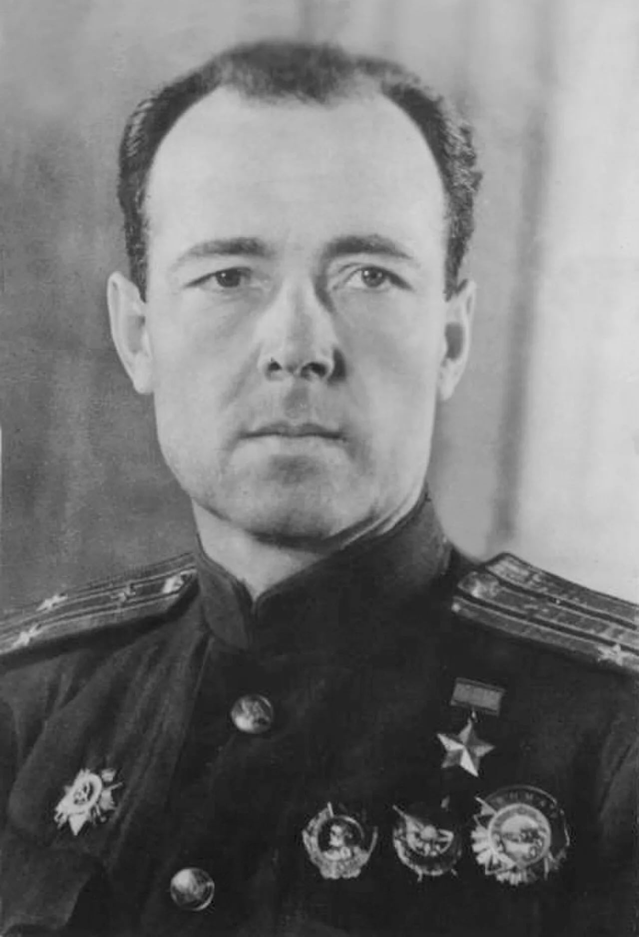 Portrait of Vladimir Artamonov (1906–1944) – memorial page