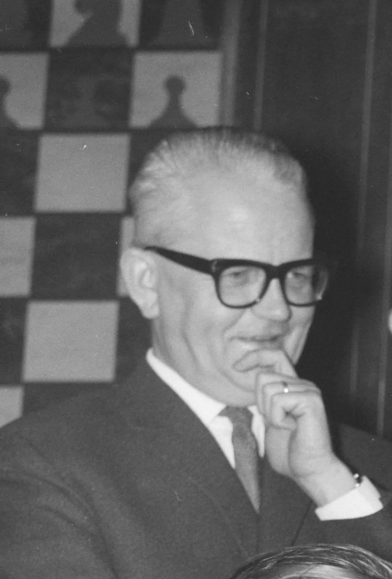 Portrait of Jan Gerben Stephanus Bruinsma (1913–1975) – memorial page