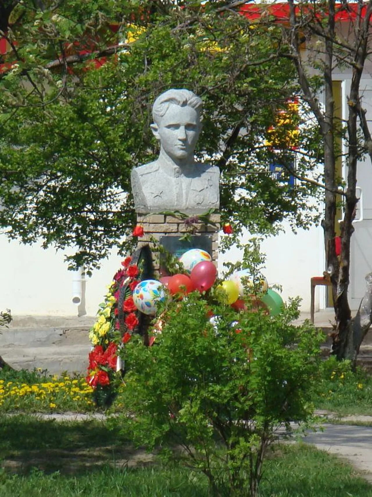 Porträt von Aleksandr Besedin (1913–1944) – Gedenkseite