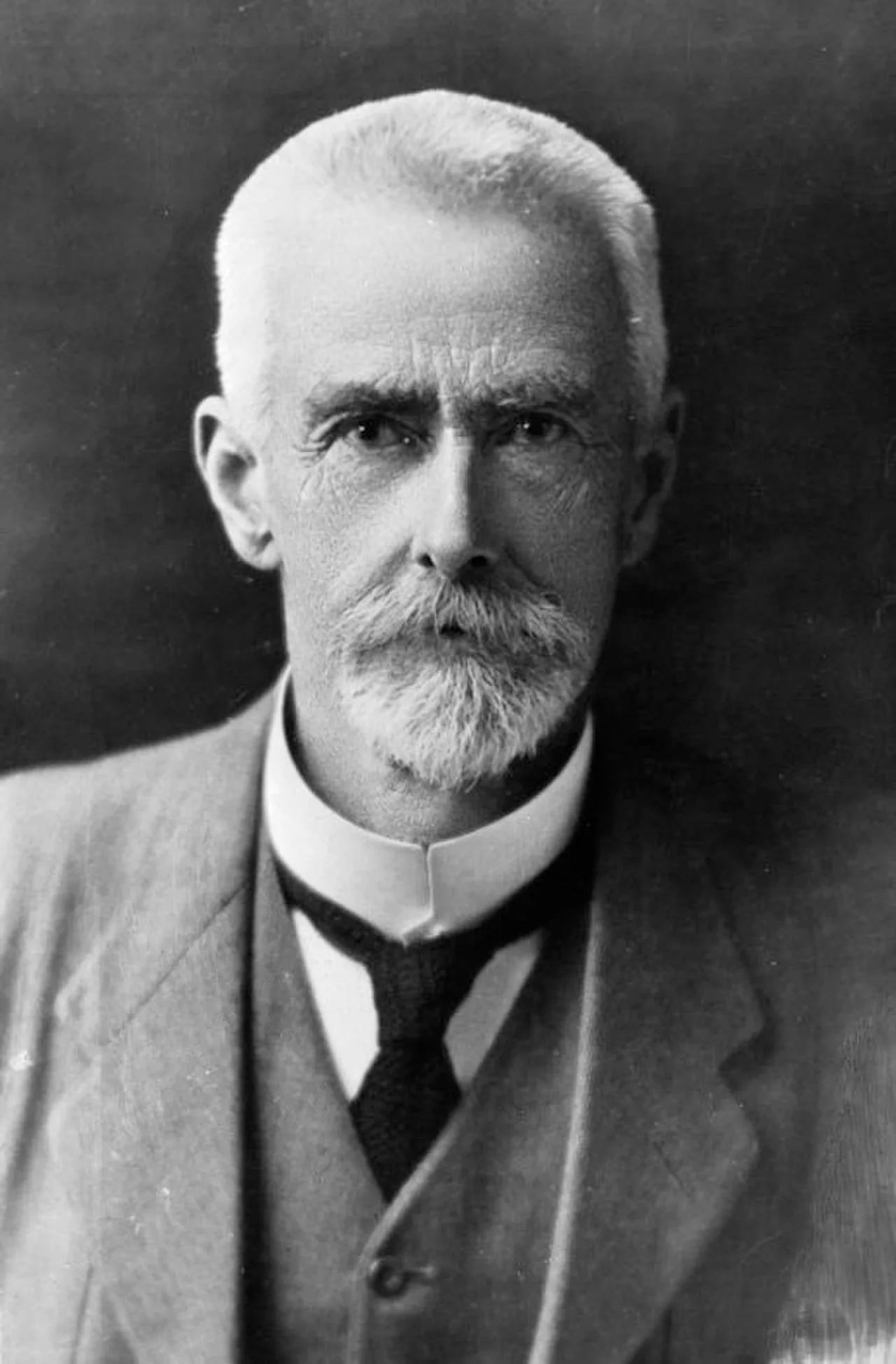 Porträt von Elsdon Best (1856–1931) – Gedenkseite